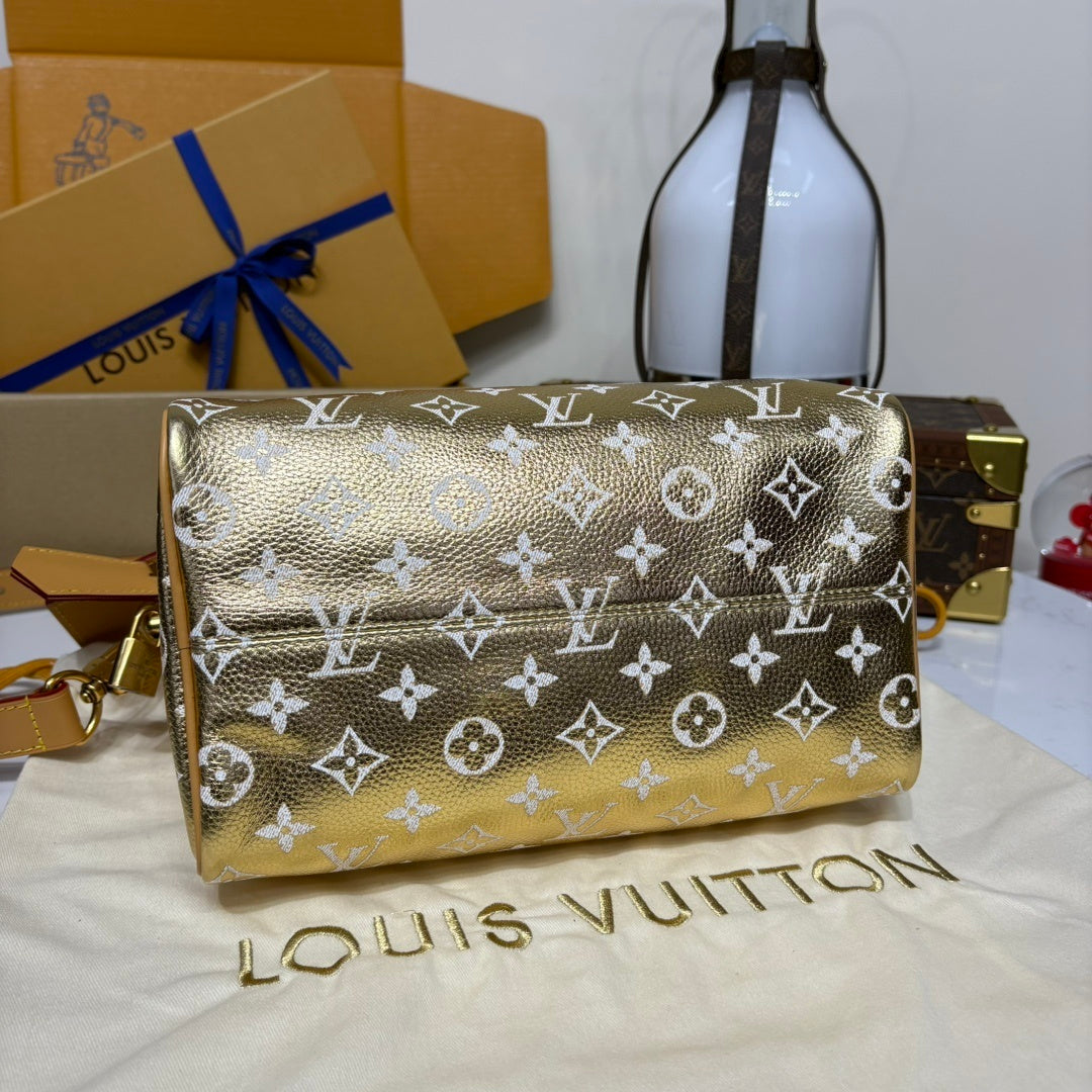 Louis Vuitton Speedy P9 Bandoulière 25 – Monogram Gold Finish with Matching Pouch