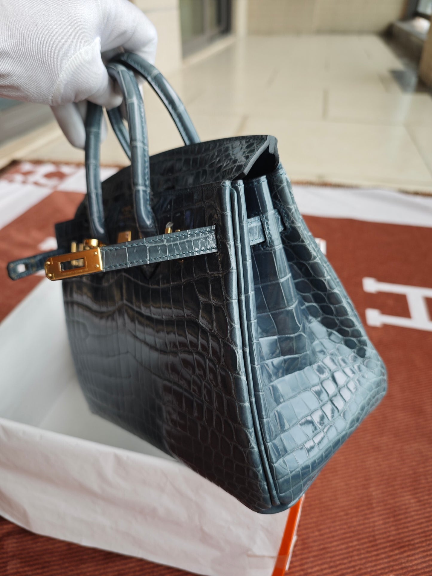 Hermès Birkin Dark Blue Crocodile Gold Hardware