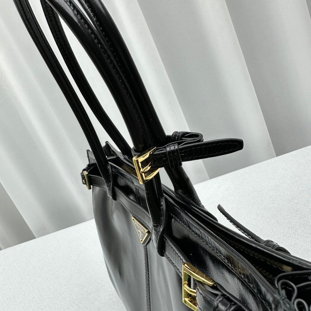 Prada Bonnie Large Leather Shoulder Handbag – Black