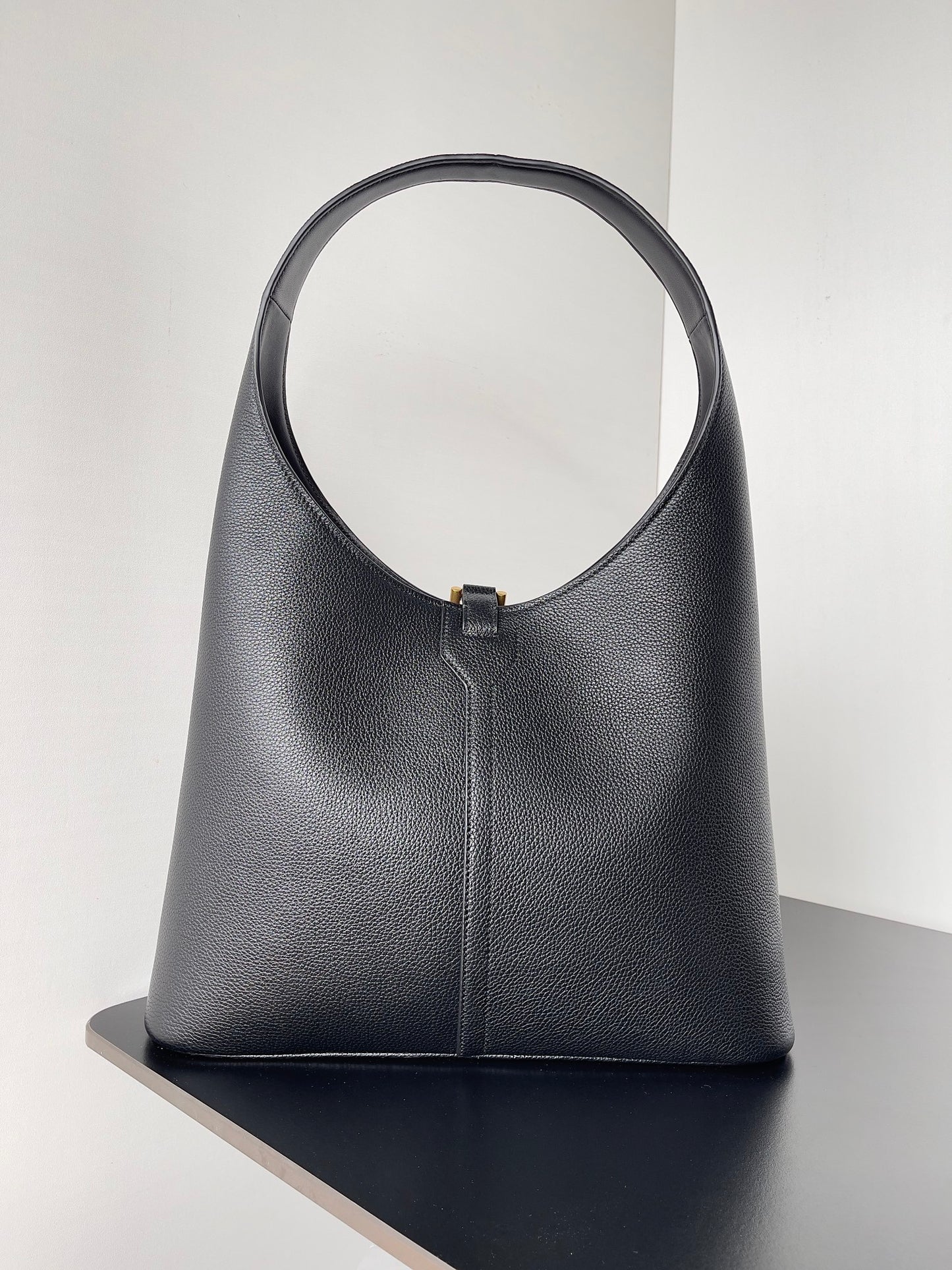 Balenciaga Locker Medium Black Grained Calfskin Hobo Bag