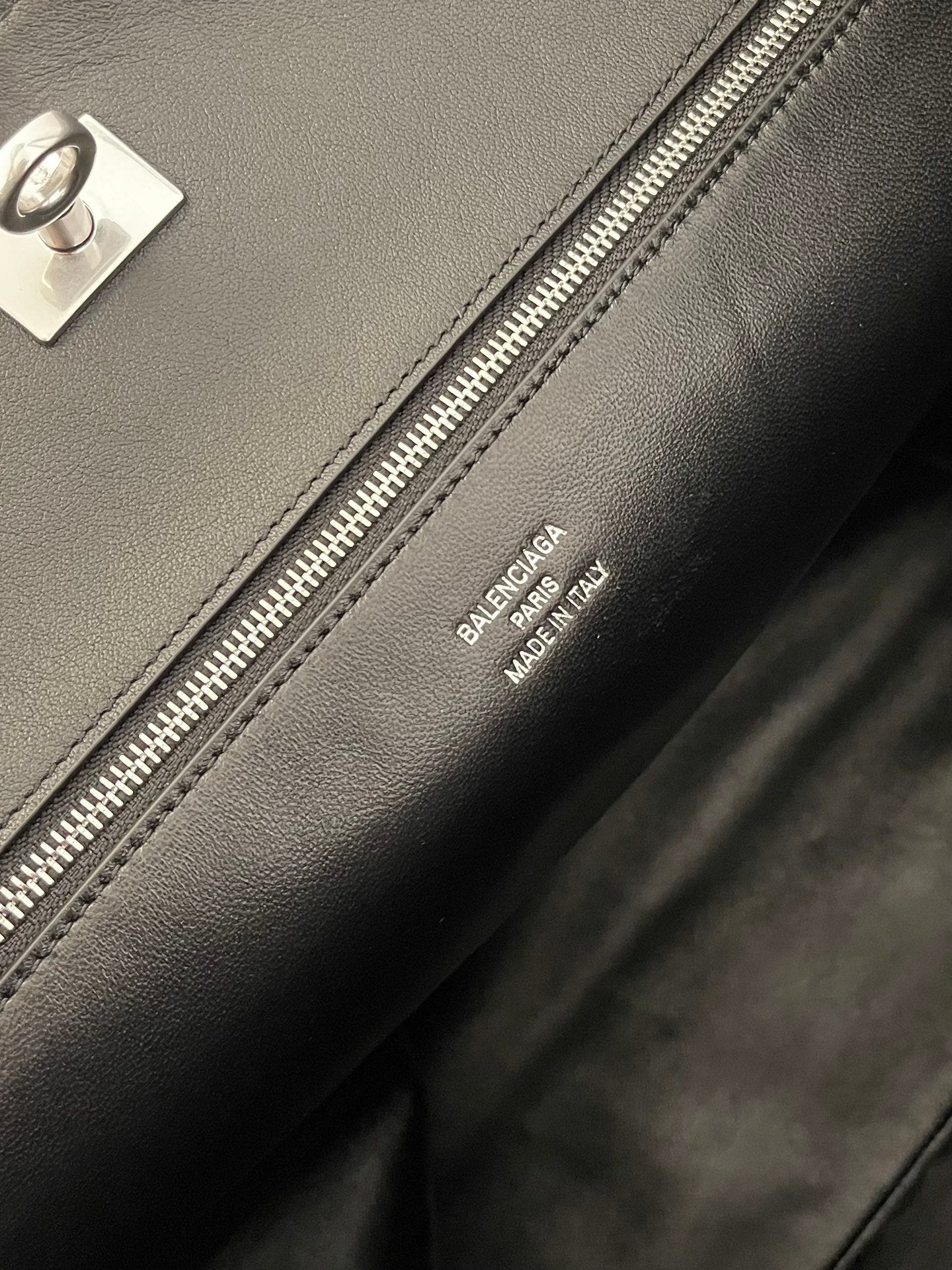 Balenciaga Rodeo Tote Bag Black Calfskin Aged-Silver Hardware