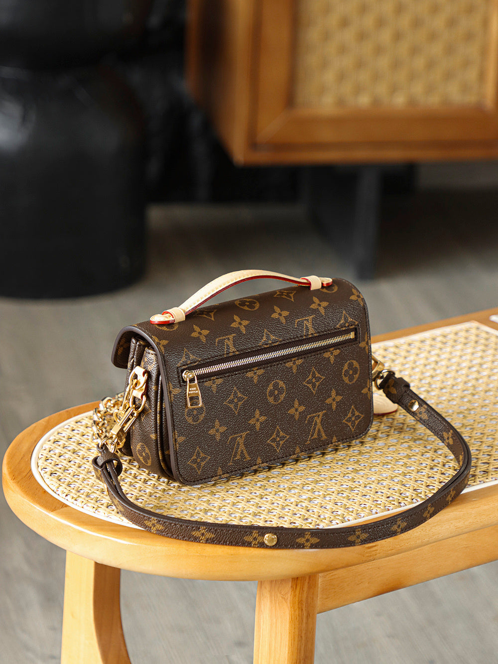 Louis Vuitton Pochette Métis East West Bag Monogram Canvas with Cowhide Leather & Gold Hardware