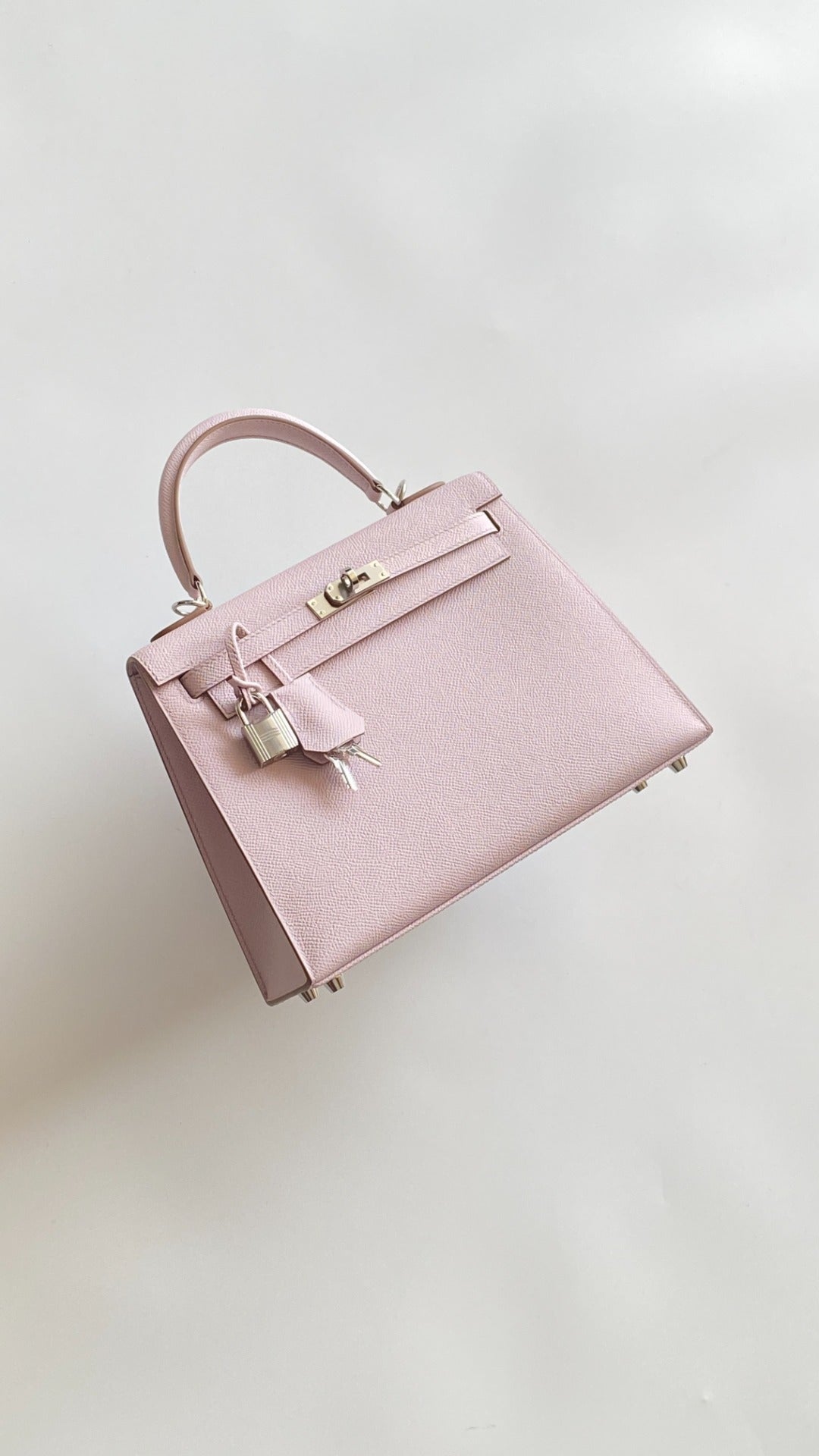 Hermès Kelly 25 Sellier Mauve Pale Epsom