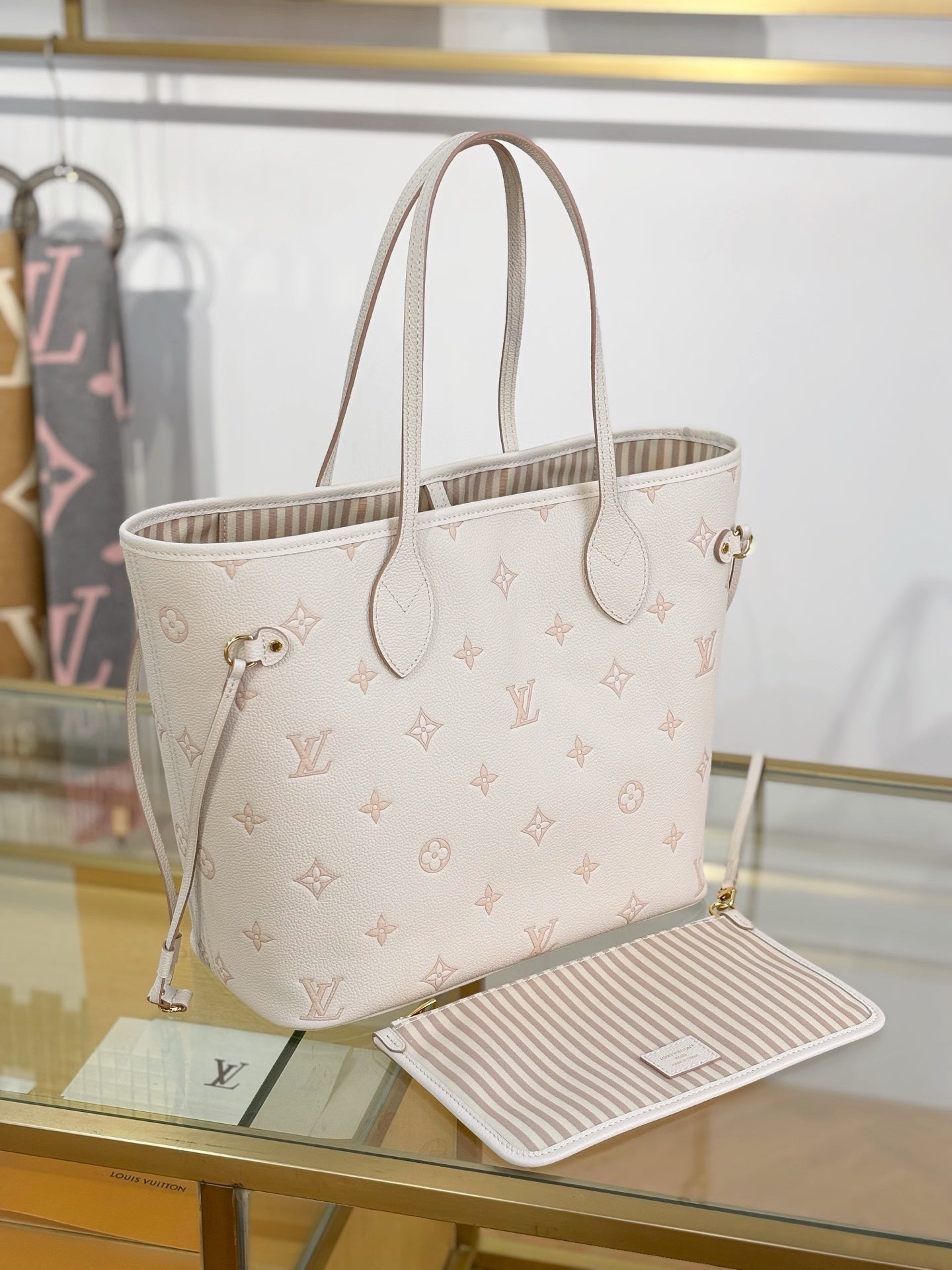 Louis Vuitton Neverfull MM Tote in Monogram Empreinte Leather