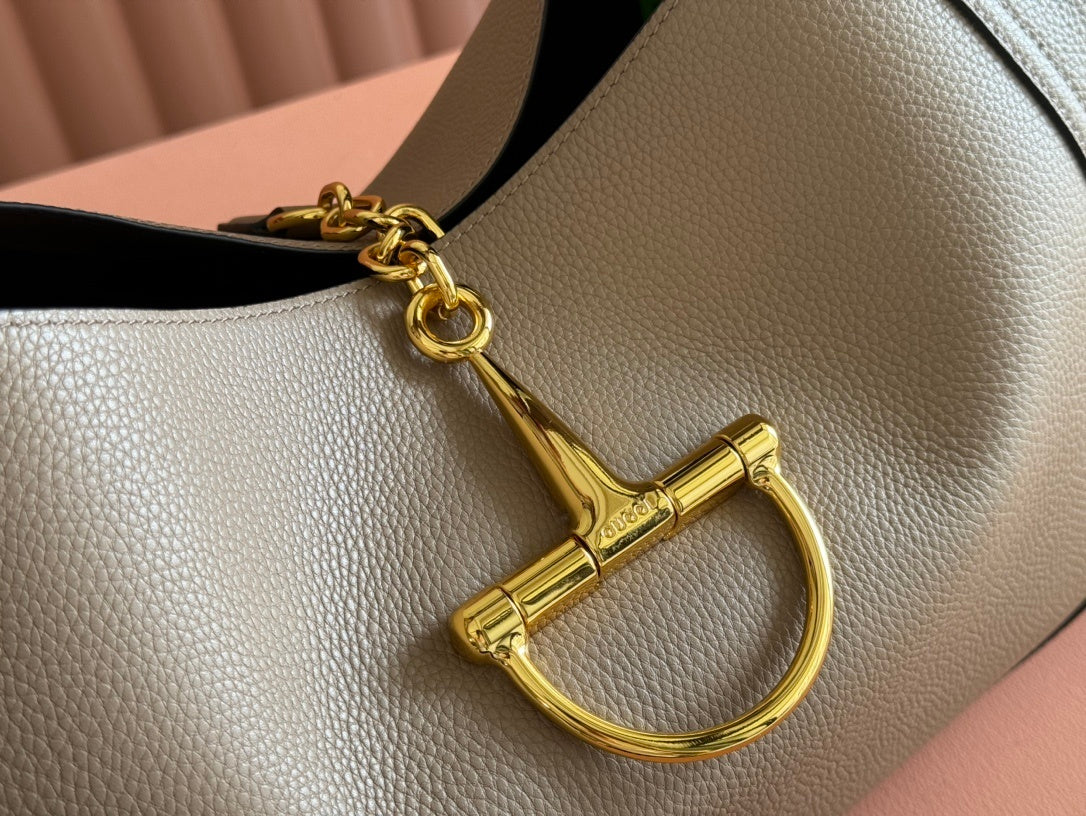 Gucci Softbit Medium Top Handle Bag in Beige Grained Leather with Gold Hardware