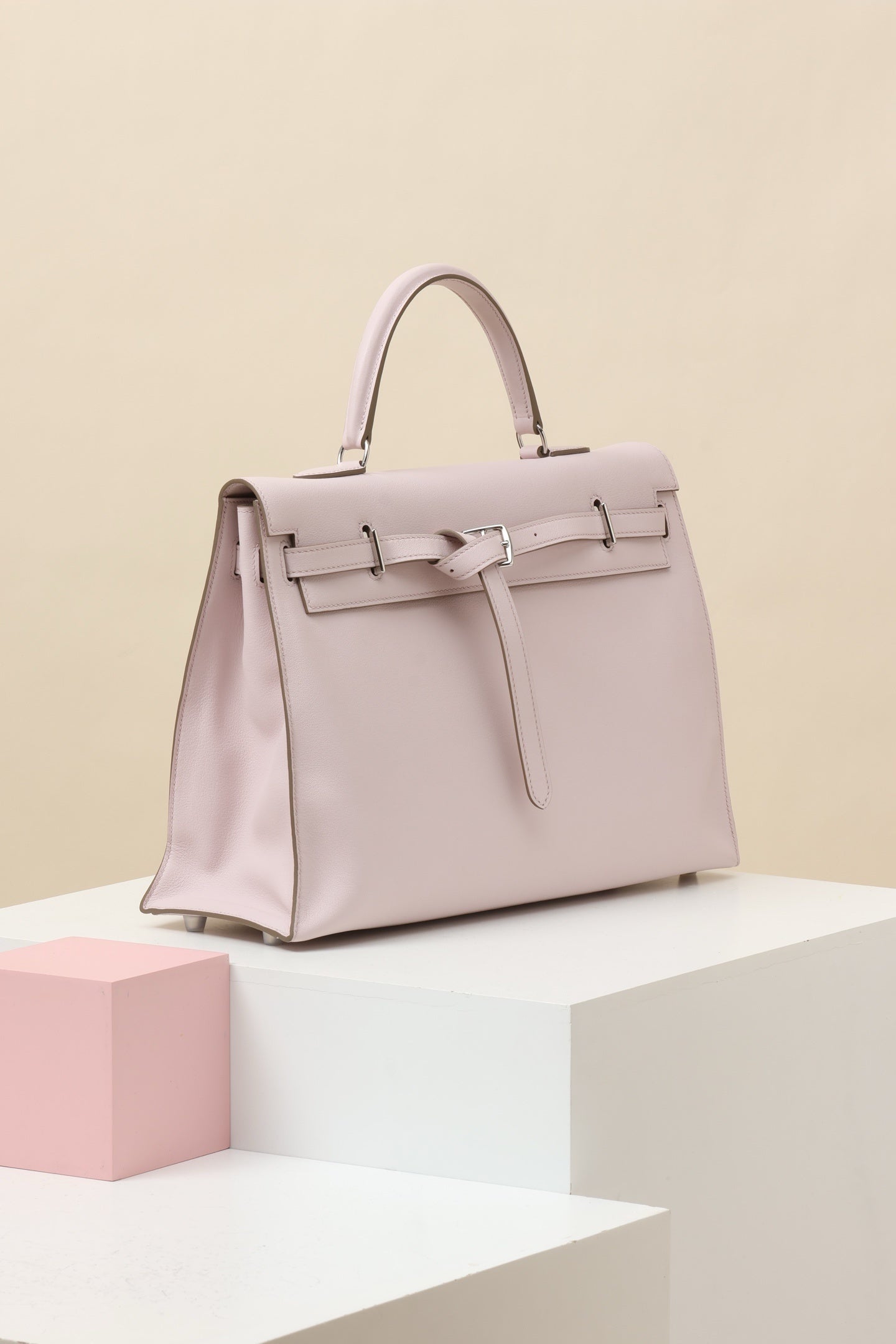 Hermès Kelly Flat 35 Rose Dragee Swift Leather