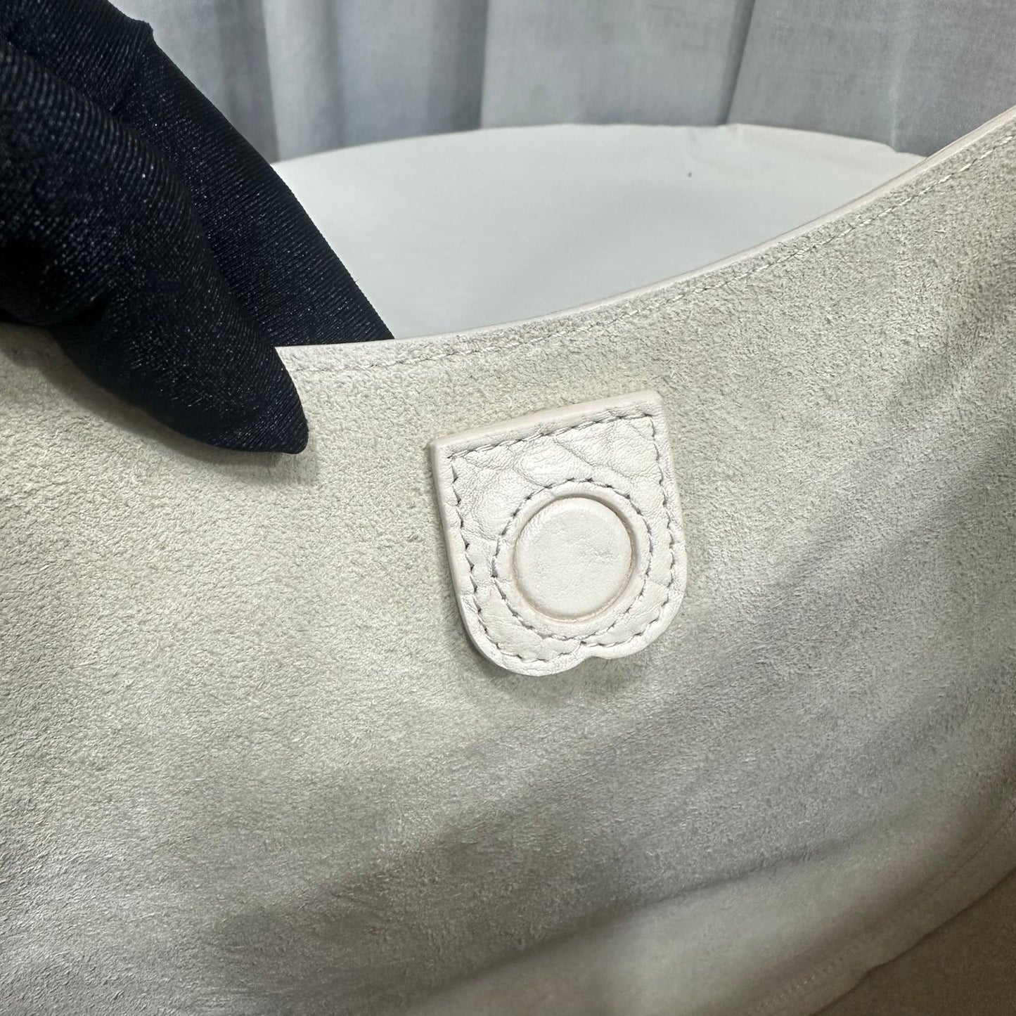 Burberry Chess Medium Hobo Bag in White Pebbled Calfskin Leather