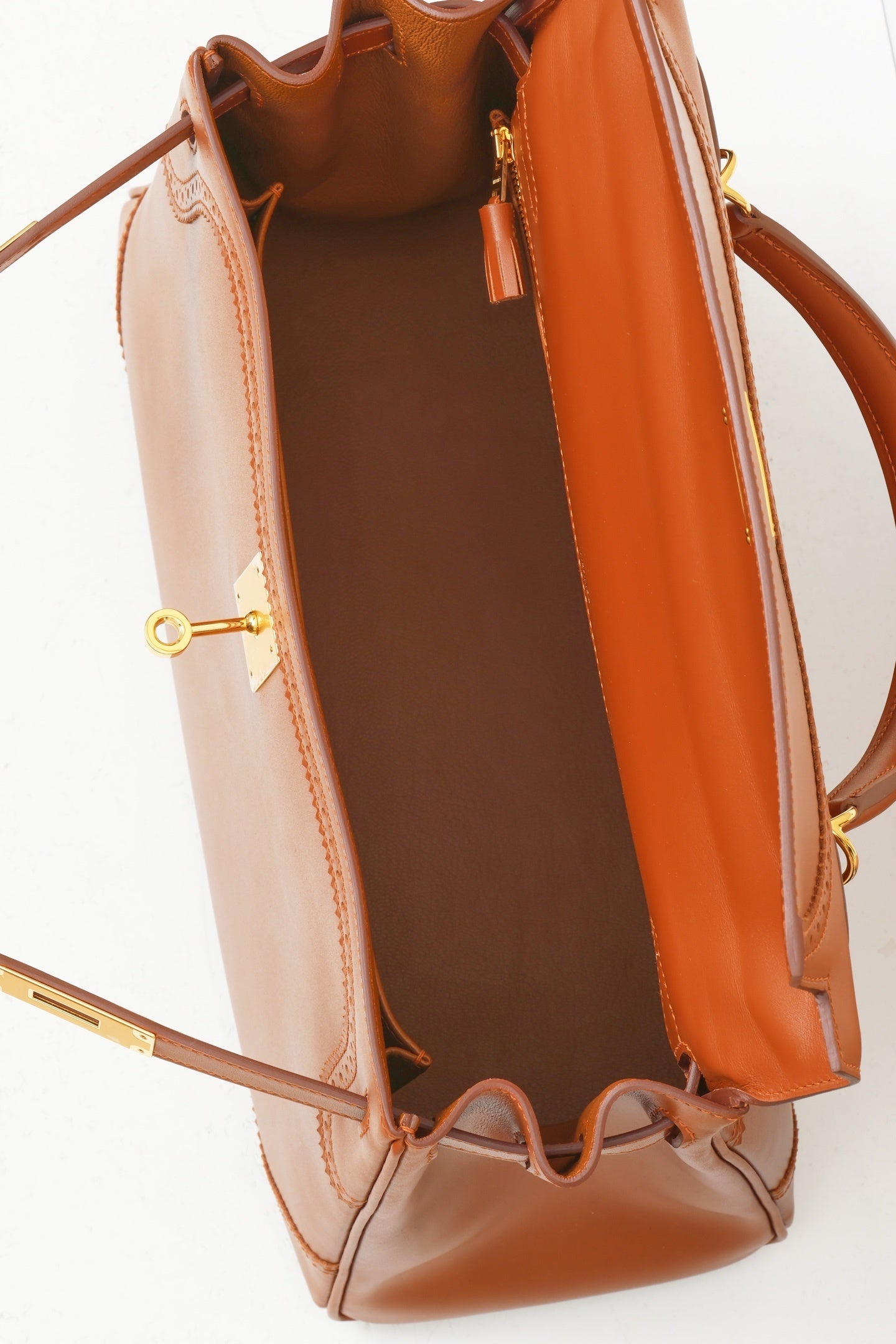 Hermès Kelly 32 Ghillies Fauve Leather Handbag