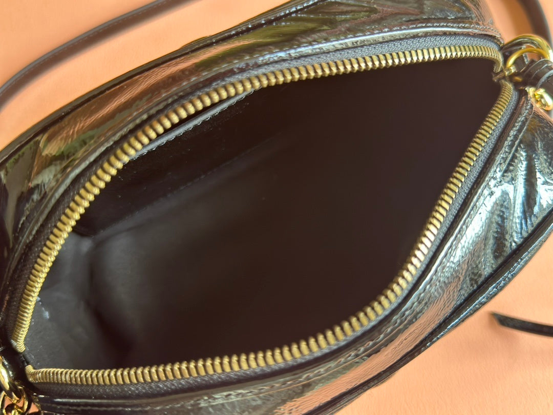 Gucci GG Marmont Small Shoulder Bag in Black Patent Leather