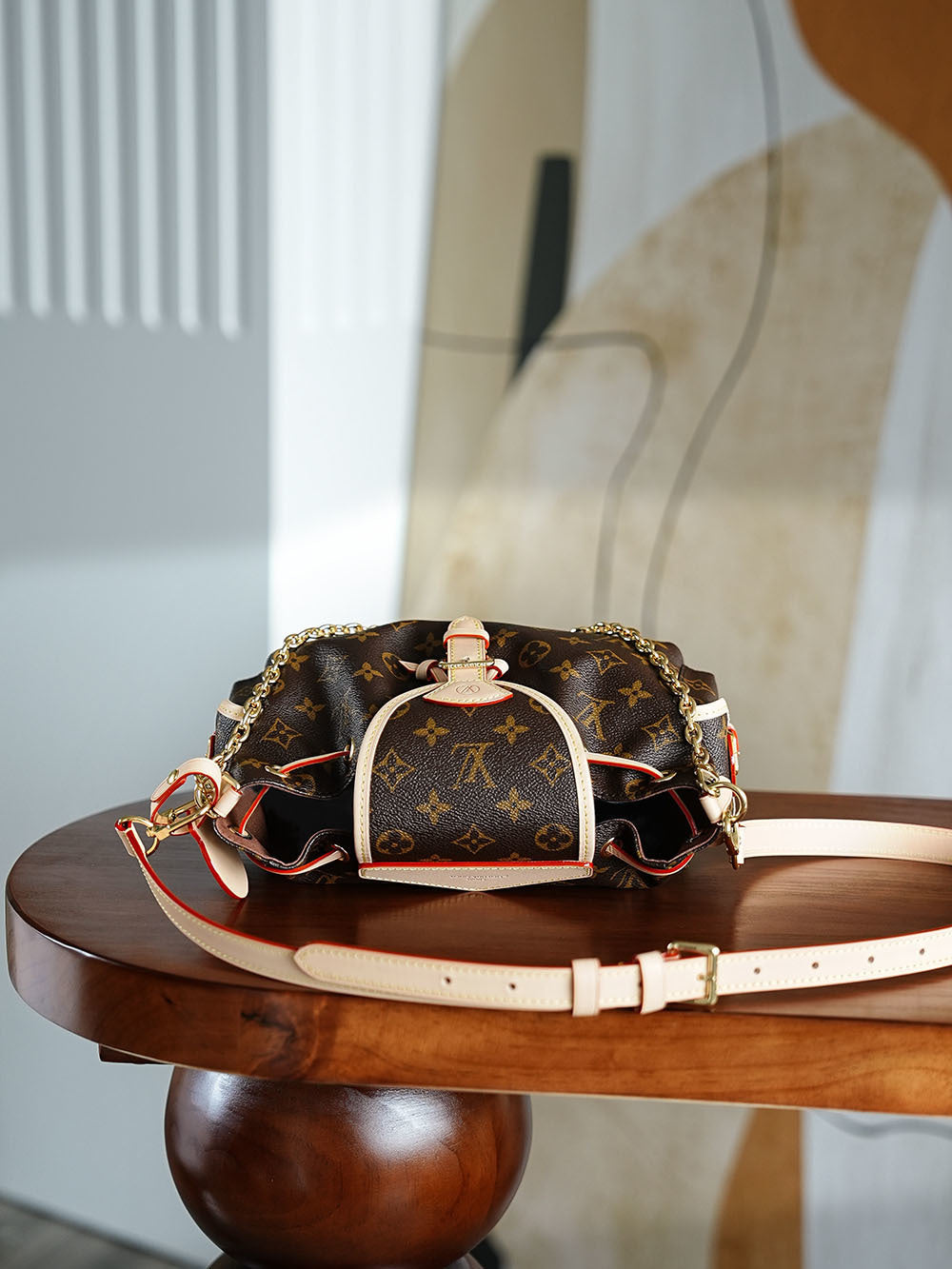 Louis Vuitton Odyssée Bag – Classic Monogram Canvas