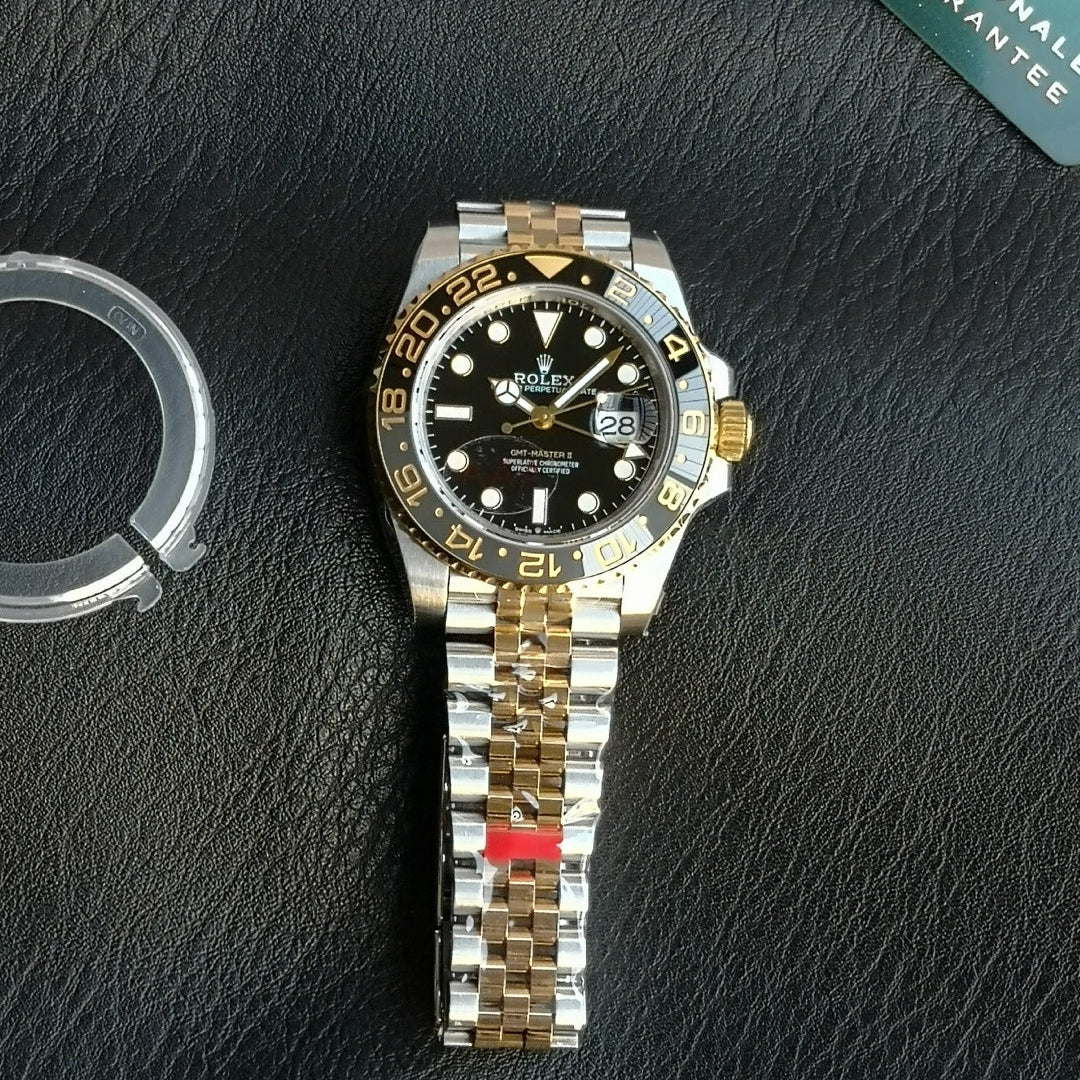 Rolex GMT-Master II 126713GRNR – Yellow Rolesor with Black Dial & Grey-Black Cerachrom Bezel on Jubilee Bracelet