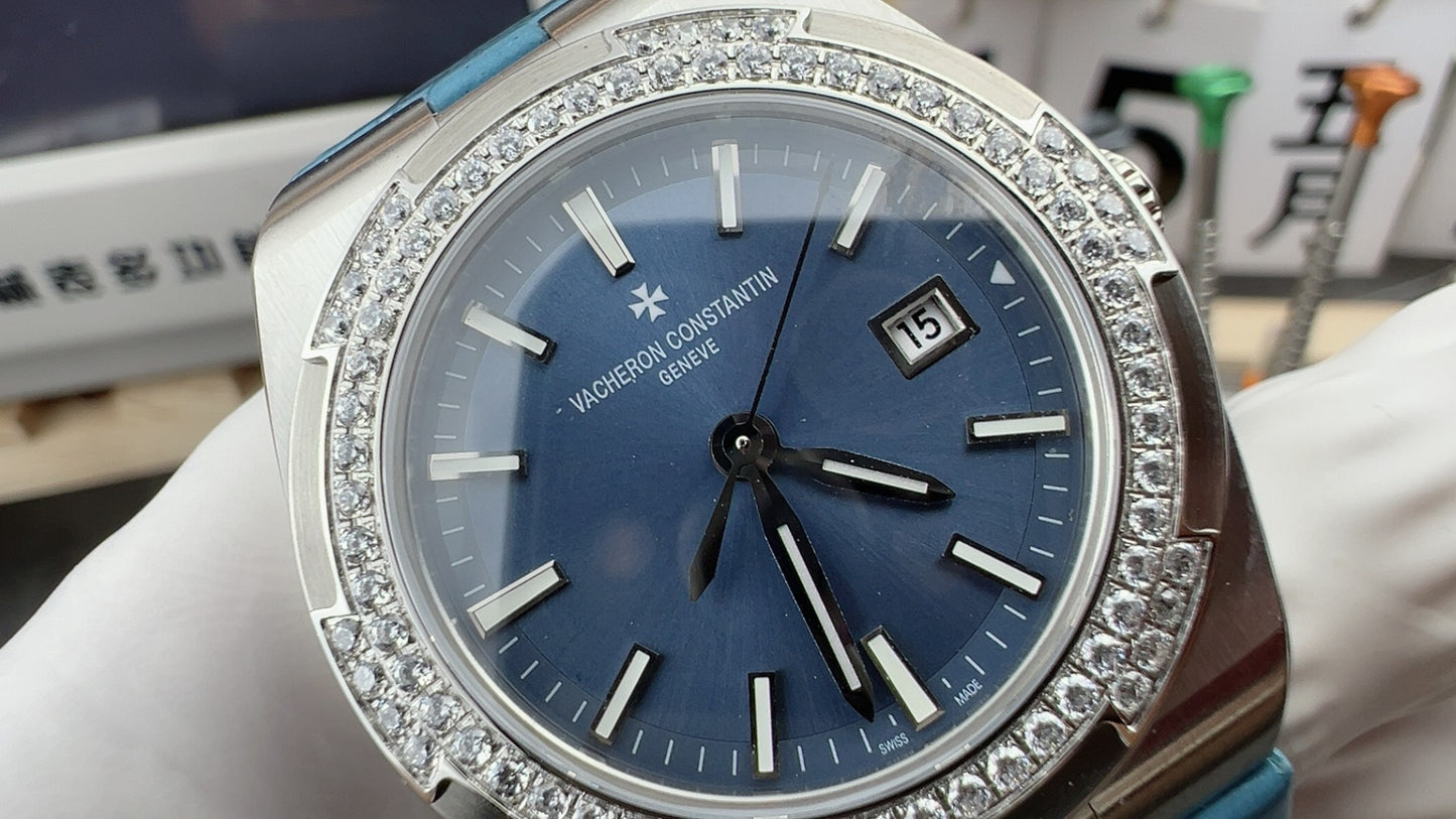 Vacheron Constantin Overseas Quartz 33mm – Stainless Steel, Blue Dial, Diamond-Set Bezel