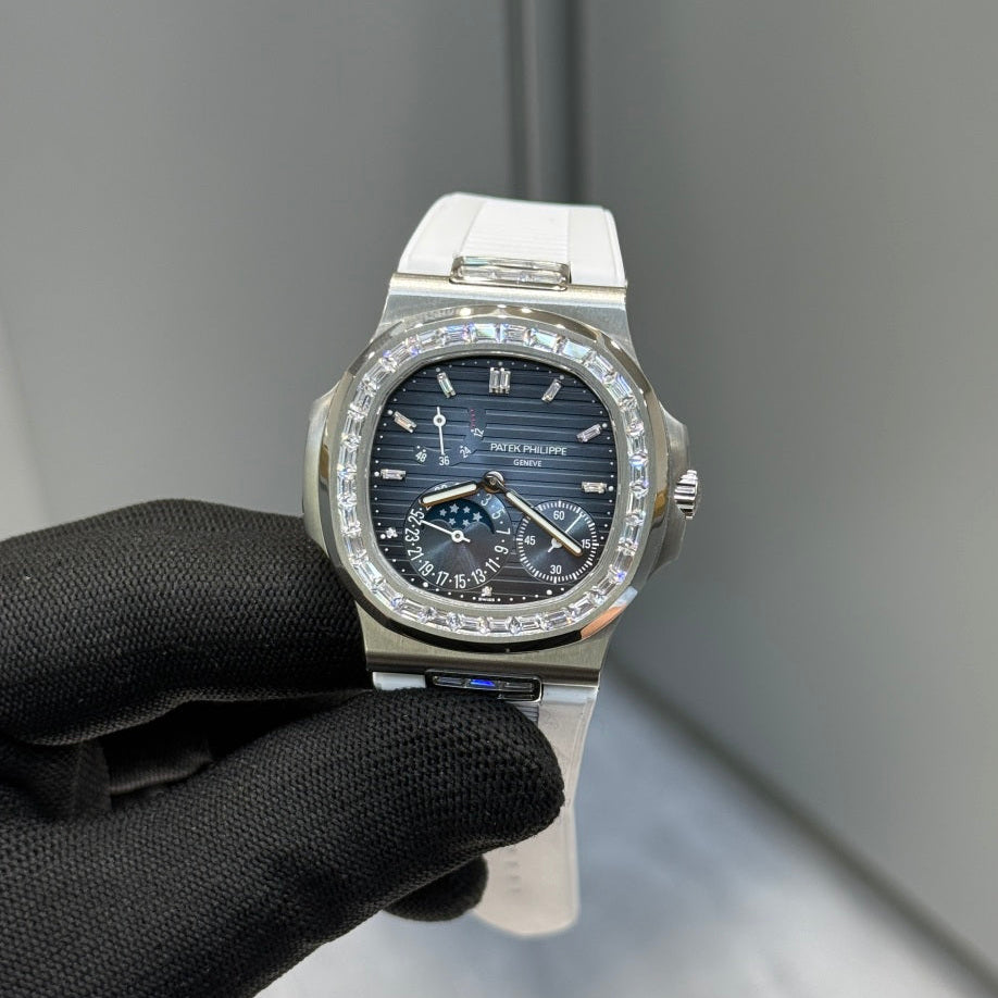 Patek Philippe Nautilus 5724G Diamond Bezel White Gold
