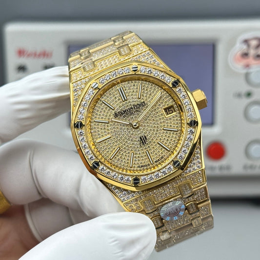 Audemars Piguet Royal Oak “Jumbo” Extra-Thin 18K Yellow Gold – Iced Out Diamond & Yellow Sapphire Watch
