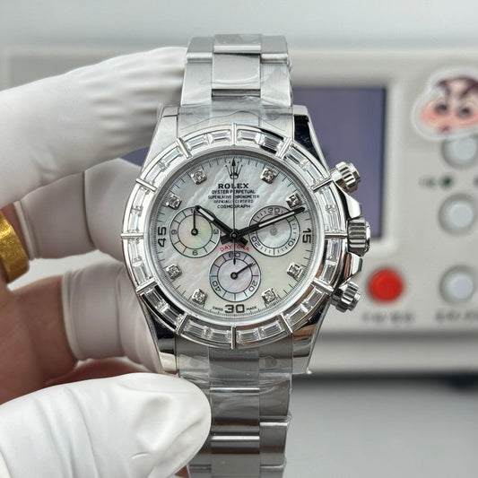 Rolex Cosmograph Daytona 18k White Gold Diamond Bezel