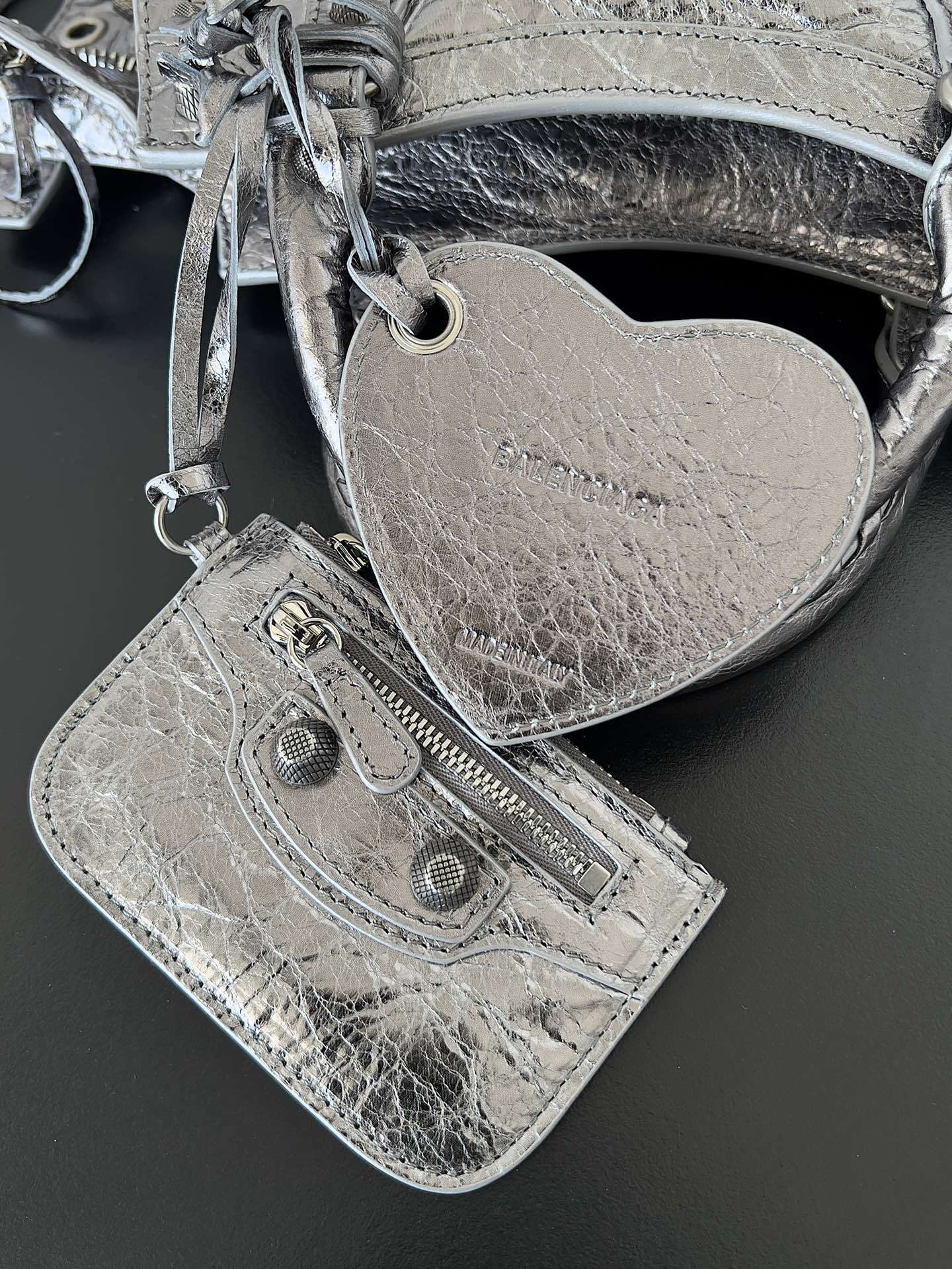 Balenciaga Neo Cagole City Metallic Silver Agneau Arena Bag