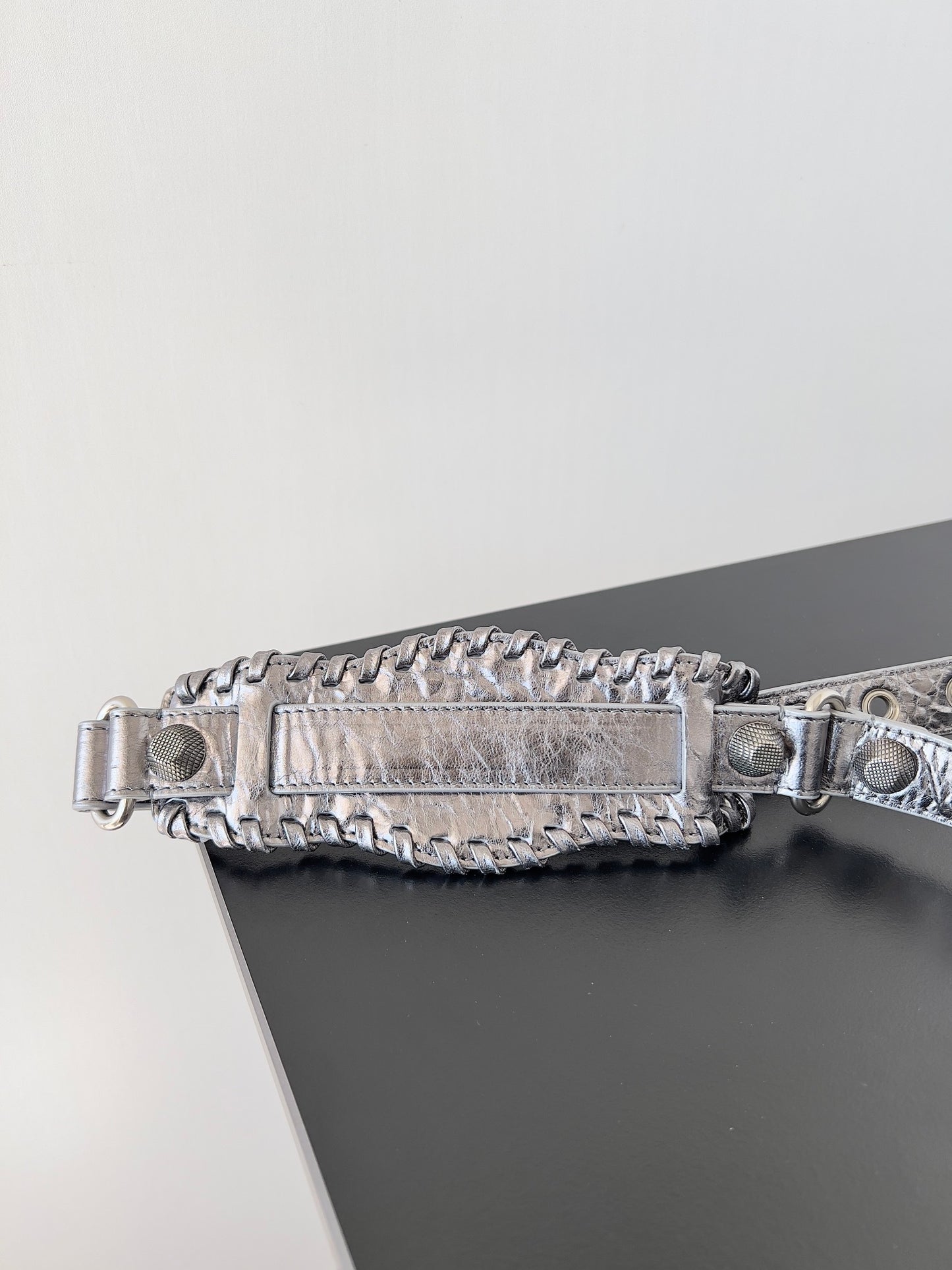 Balenciaga Neo Cagole City Metallic Silver Agneau Arena Bag