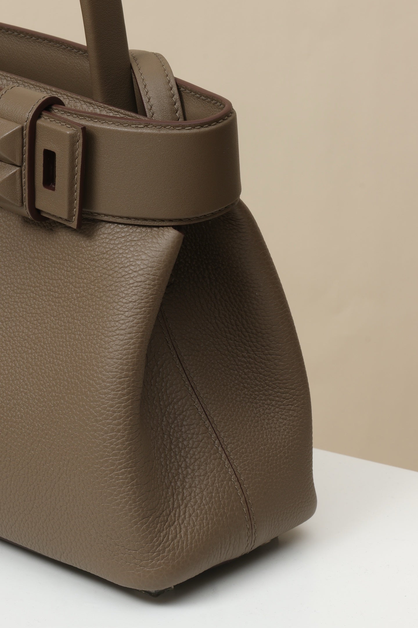 Hermès Medor Bag Taupe Collier de Chien