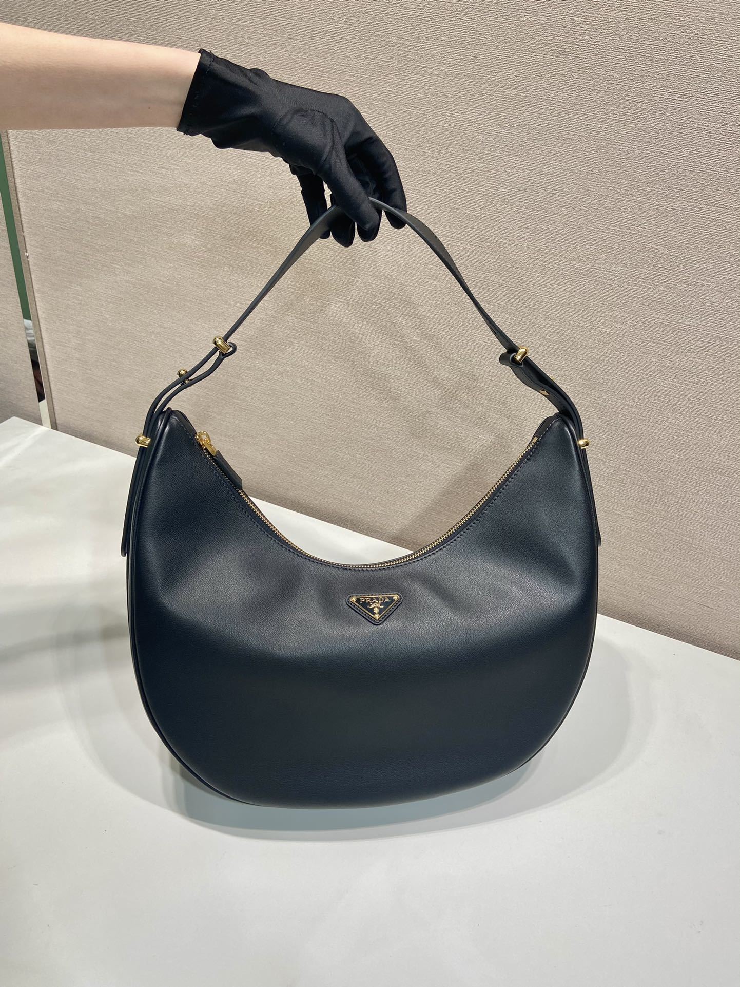 Prada Arqué Leather Shoulder Bag – Black