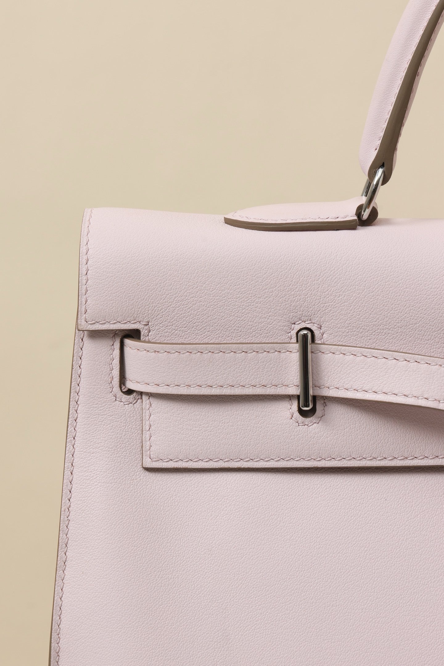 Hermès Kelly Flat 35 Rose Dragee Swift Leather