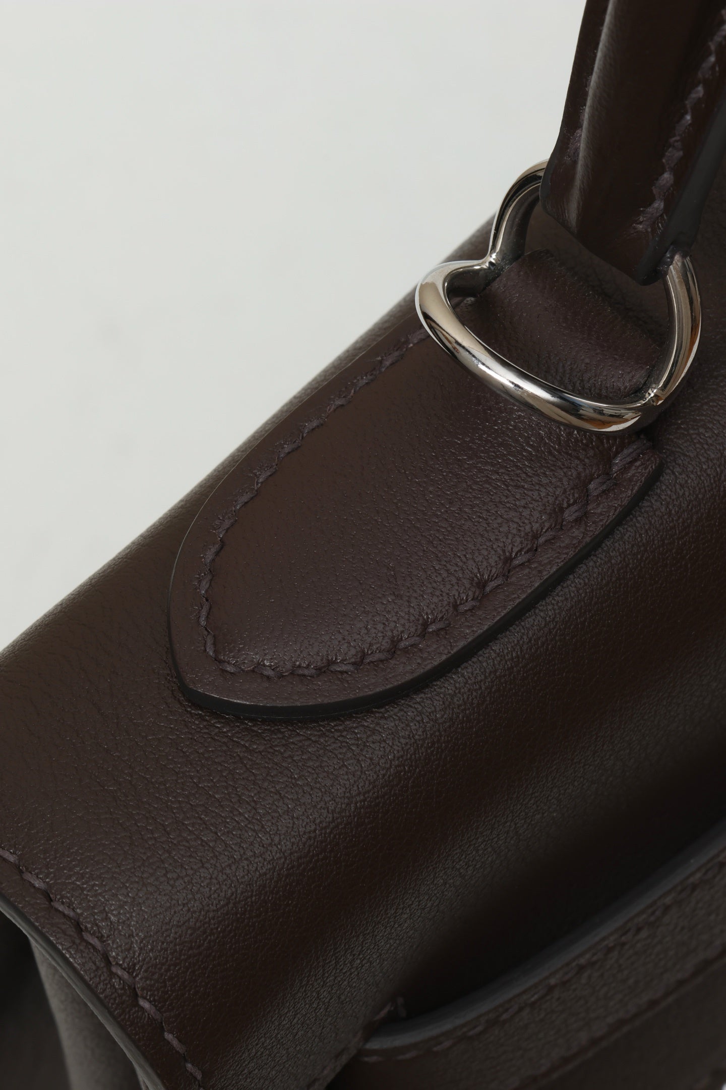 Hermès Kelly Lakis Handbag with Palladium Hardware