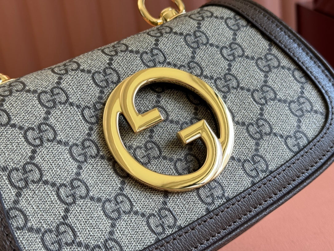 Gucci Mini Blondie Shoulder Bag in Beige & Ebony GG Supreme Canvas