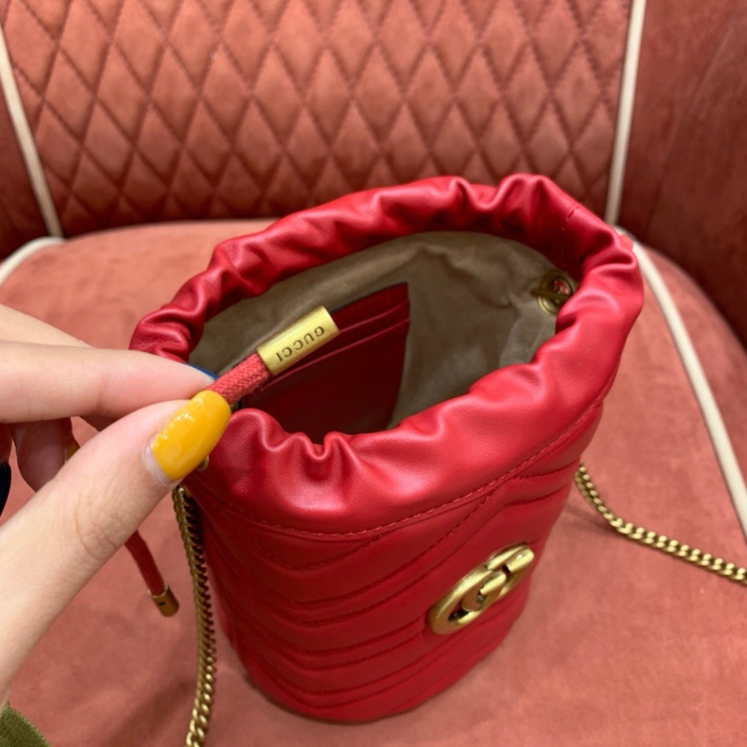Gucci GG Marmont Mini Bucket Bag in Red Matelassé Leather