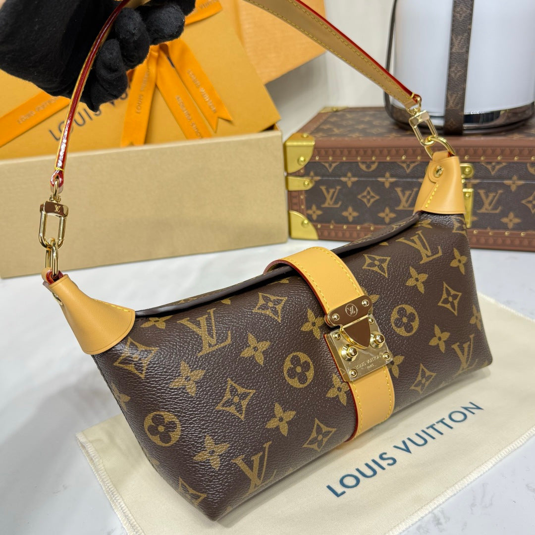 Louis Vuitton Pochette Mia Bag in Monogram Canvas