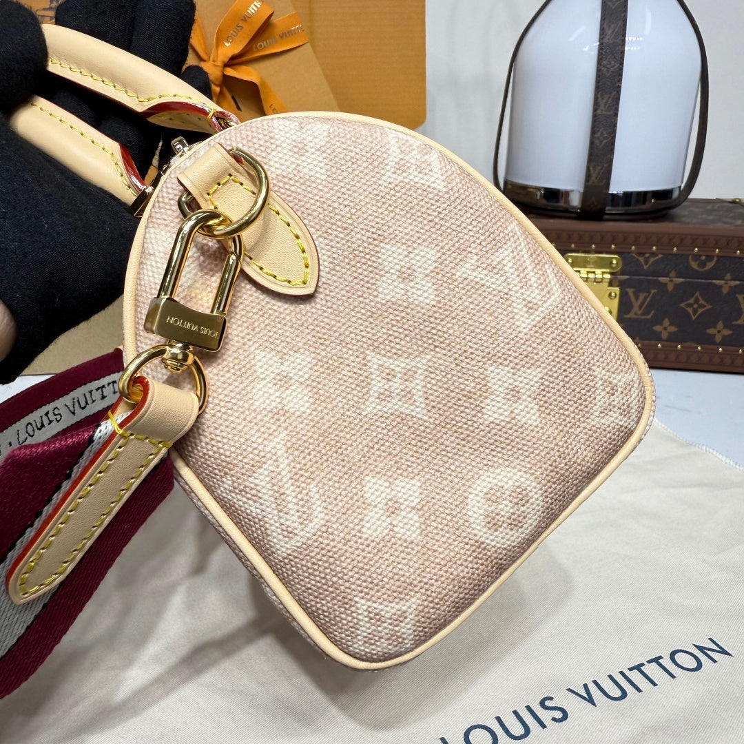 Louis Vuitton Speedy Bandoulière 20 Women’s Luxury Designer Handbag