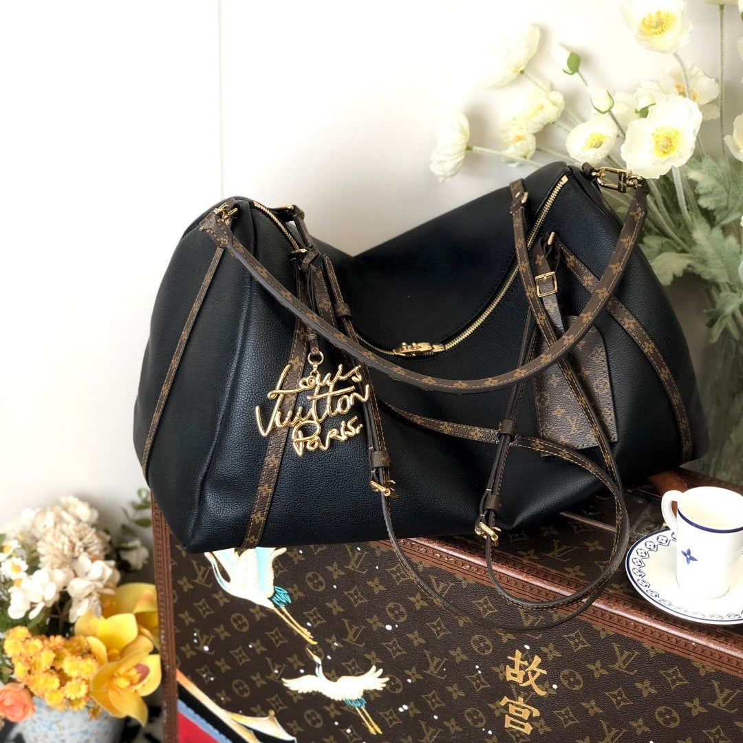 Louis Vuitton Express MM Bag – Black Calfskin Leather with Monogram Canvas Trim