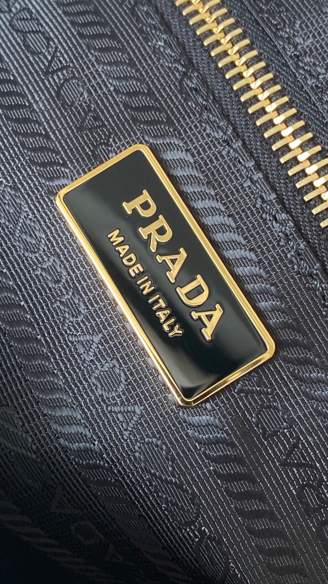 Prada Bonnie Large Leather Shoulder Bag – Black