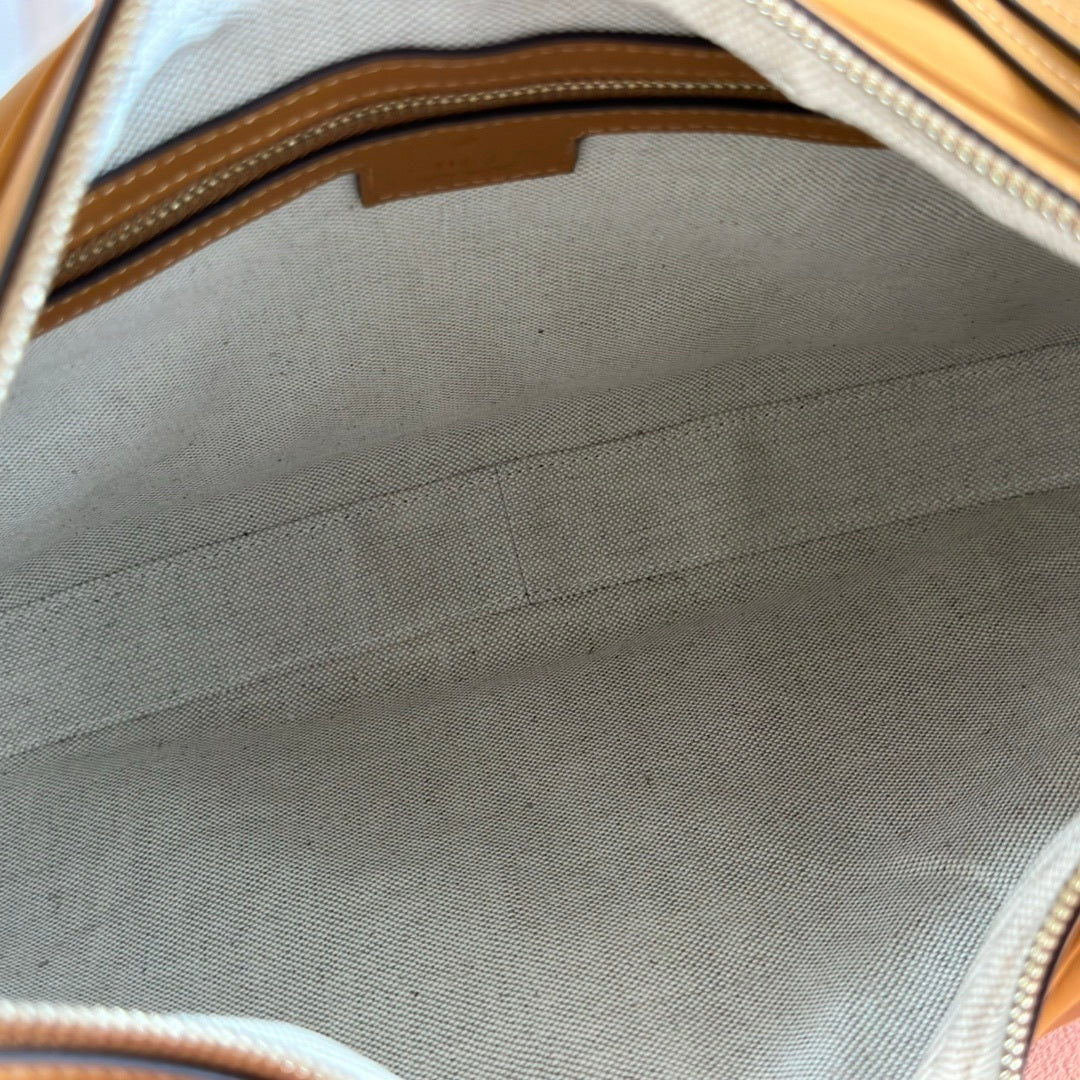 Gucci Attache Large Leather Shoulder Bag in Tan with Web-Stripe Strap