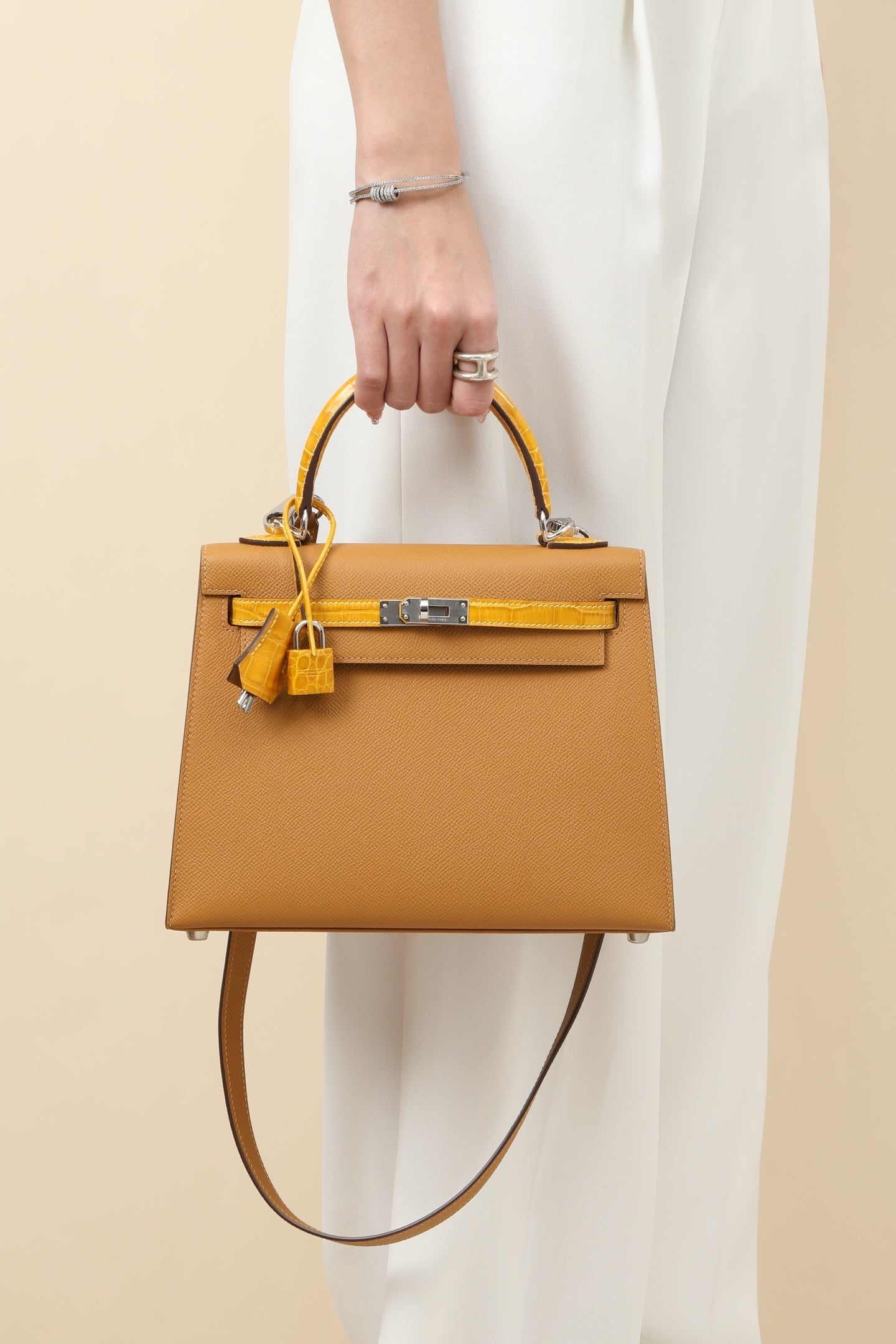 Hermès HSS Kelly 25 Sellier Jaune Ambre & Sesame