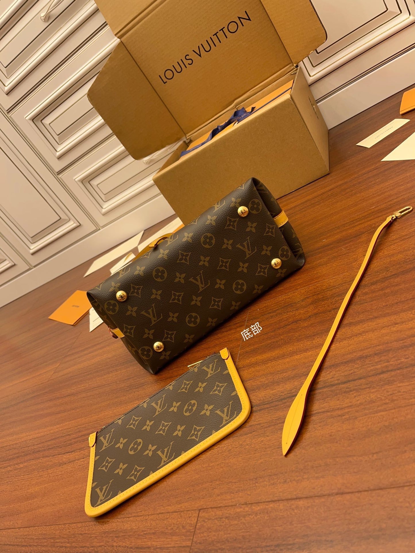 Louis Vuitton CarryAll PM Handbag – Monogram Canvas with Natural Leather Trim