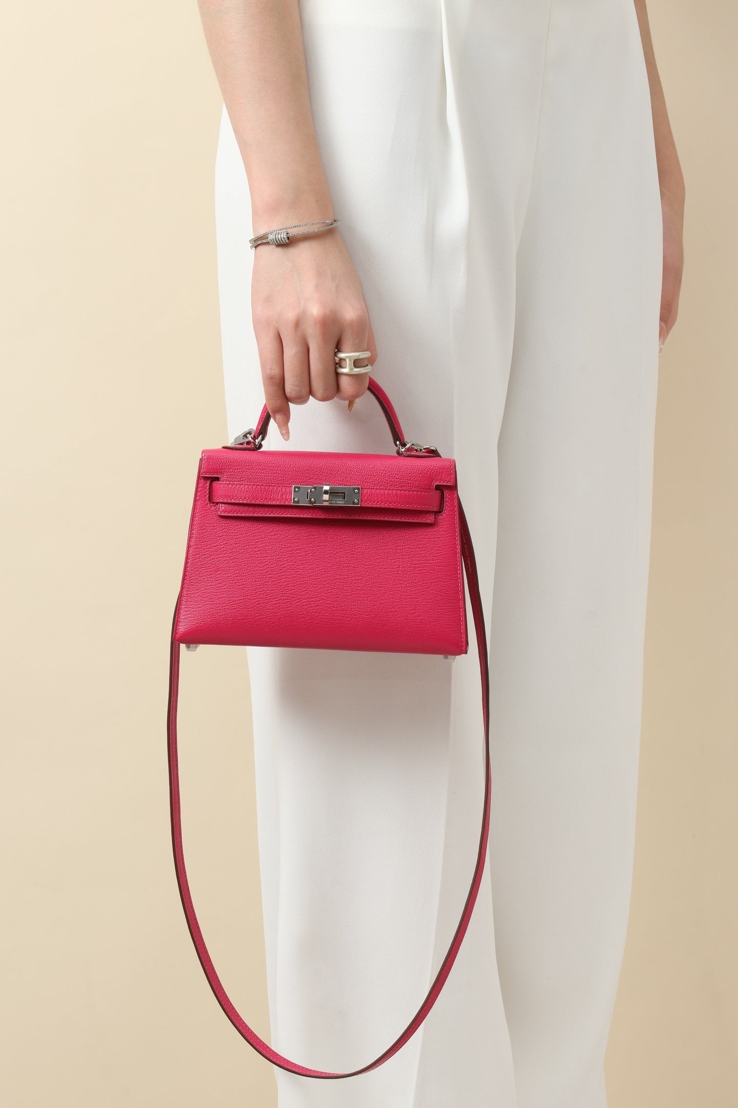 Hermès Kelly 25 Pink Togo Leather Bag