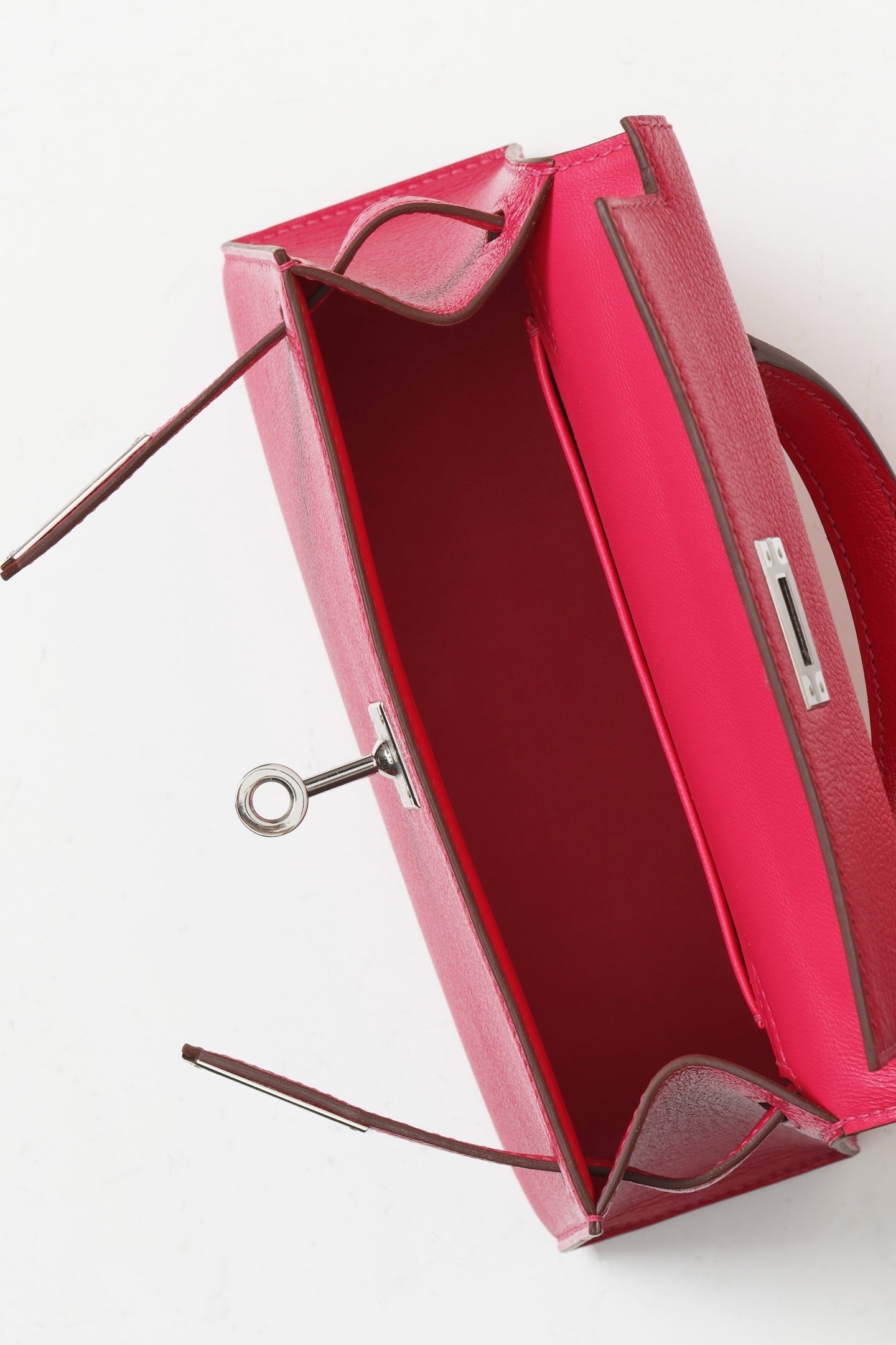 Hermès Kelly 25 Pink Togo Leather Bag