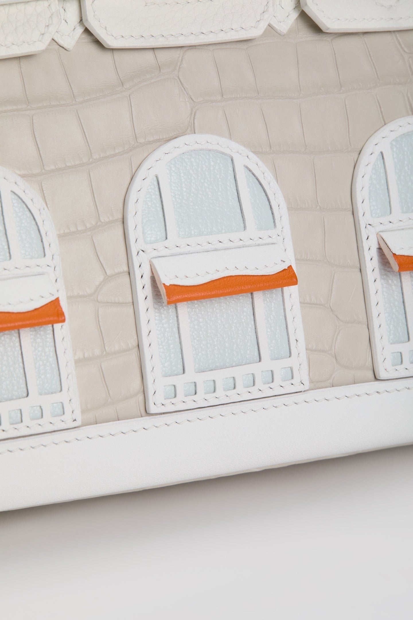 Hermès Birkin 20 Faubourg Snow – Ultra Rare Luxury Collector’s Handbag