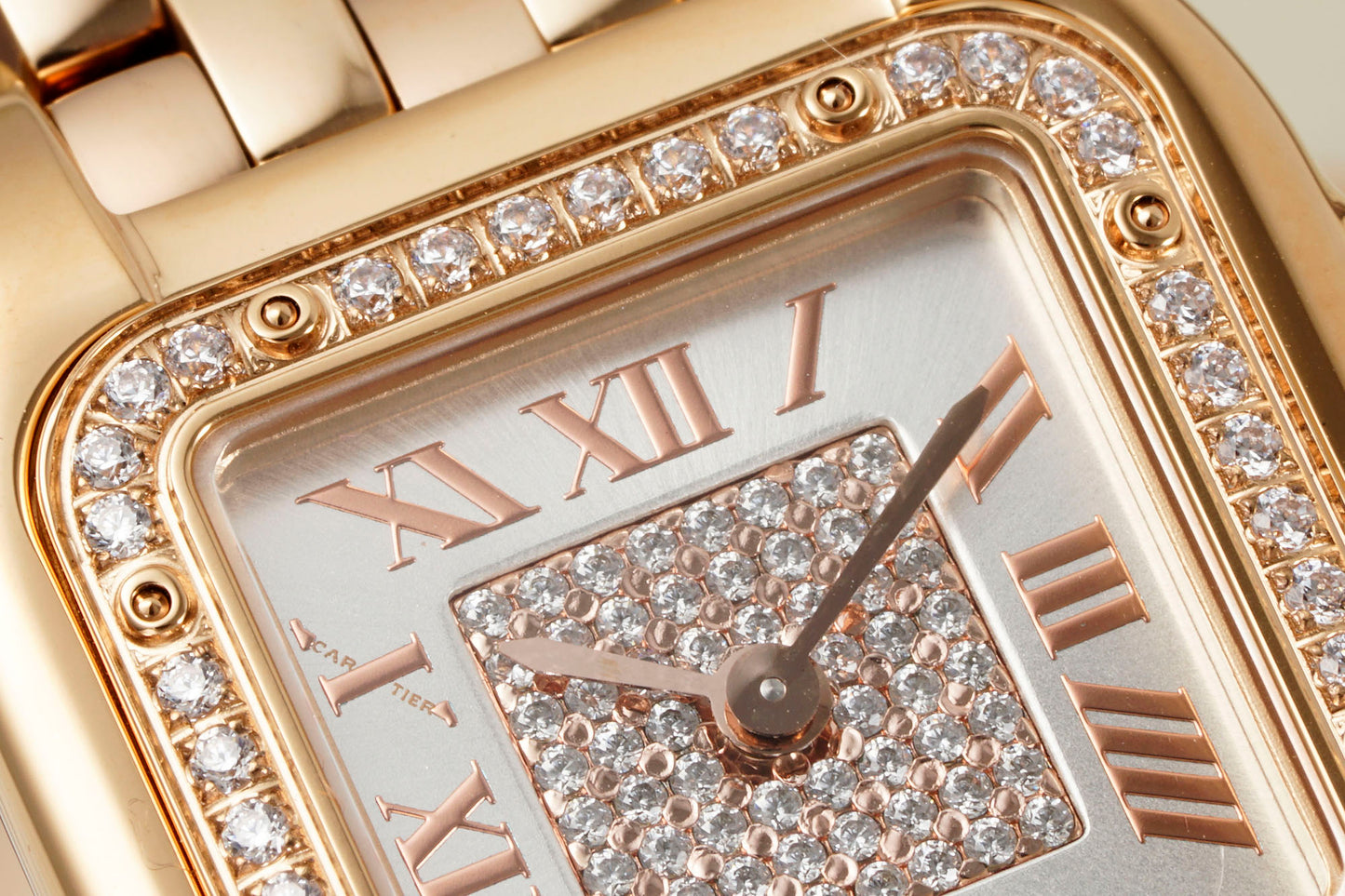Panthère de Cartier Small Model – 18K Rose Gold with 36 Brilliant-Cut Diamonds