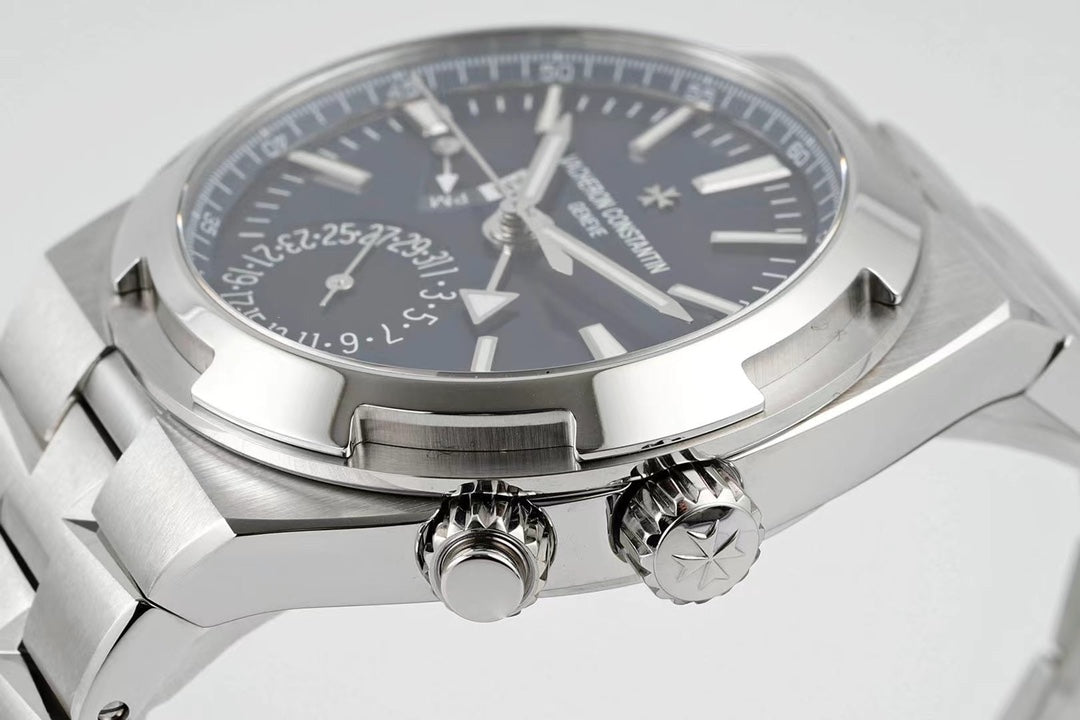 Vacheron Constantin Overseas Dual Time 7900V/110A-B334 – Blue Dial, Stainless Steel Bracelet
