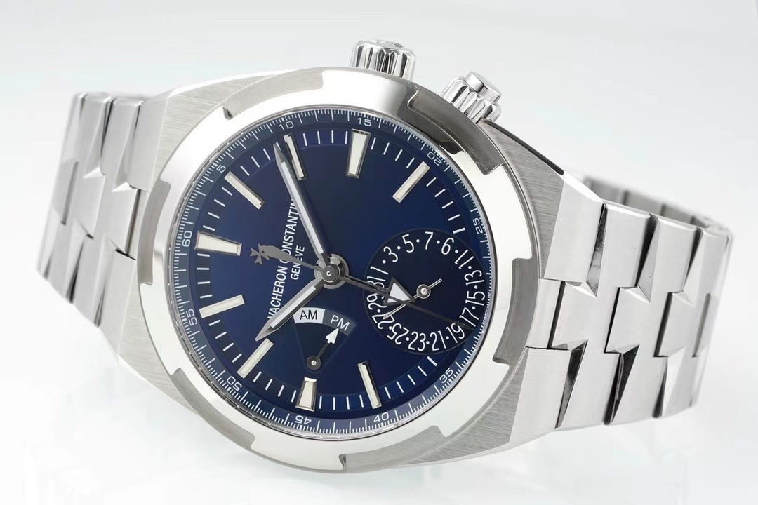 Vacheron Constantin Overseas Dual Time 7900V/110A-B334 – Blue Dial, Stainless Steel Bracelet