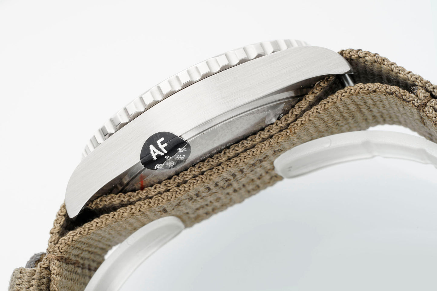 Longines HydroConquest GMT – Green Sunray Dial with Ceramic Bezel & Brown NATO Strap