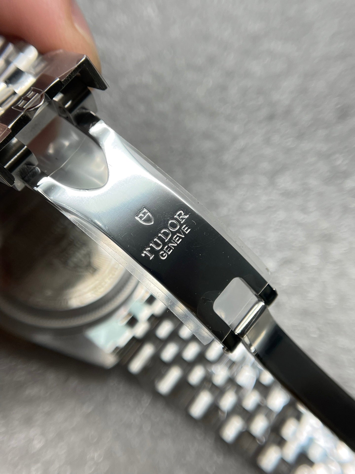 Tudor Black Bay Harrods 175th Anniversary Edition – Green Dial, Black Bezel