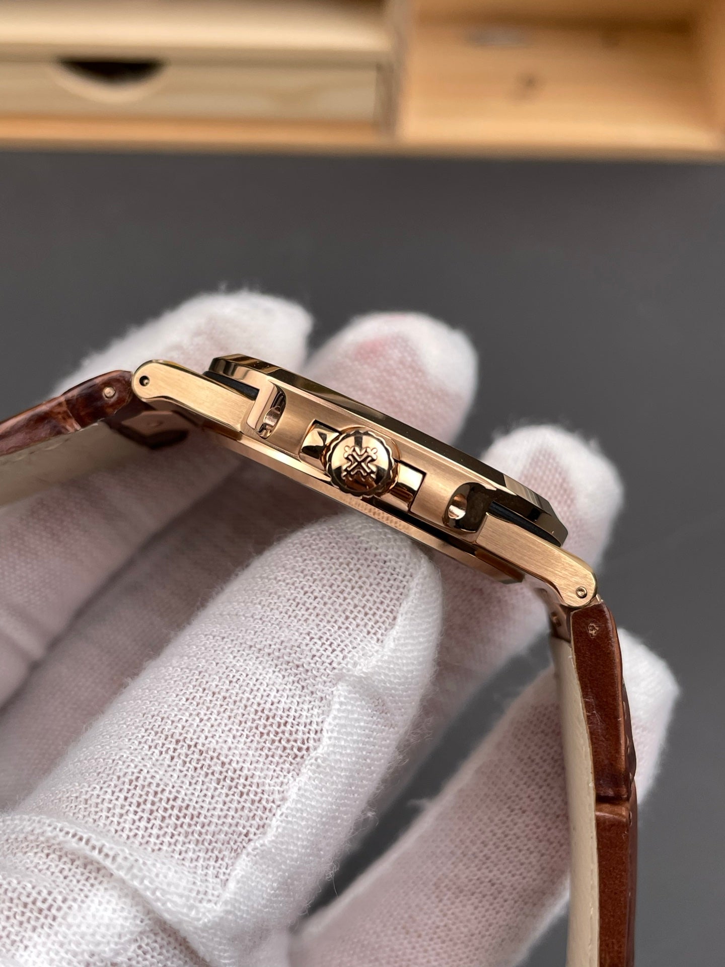 Patek Philippe Nautilus 5711R Rose Gold Chocolate Dial