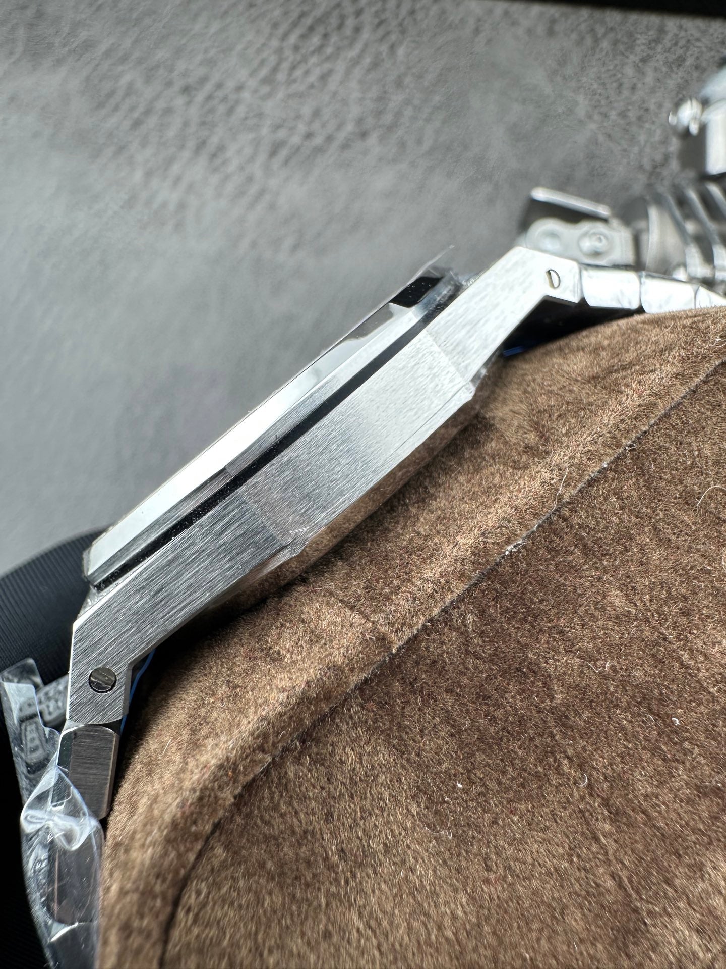 Audemars Piguet Royal Oak “Jumbo” Extra-Thin – White Gold Diamond-Set Watch