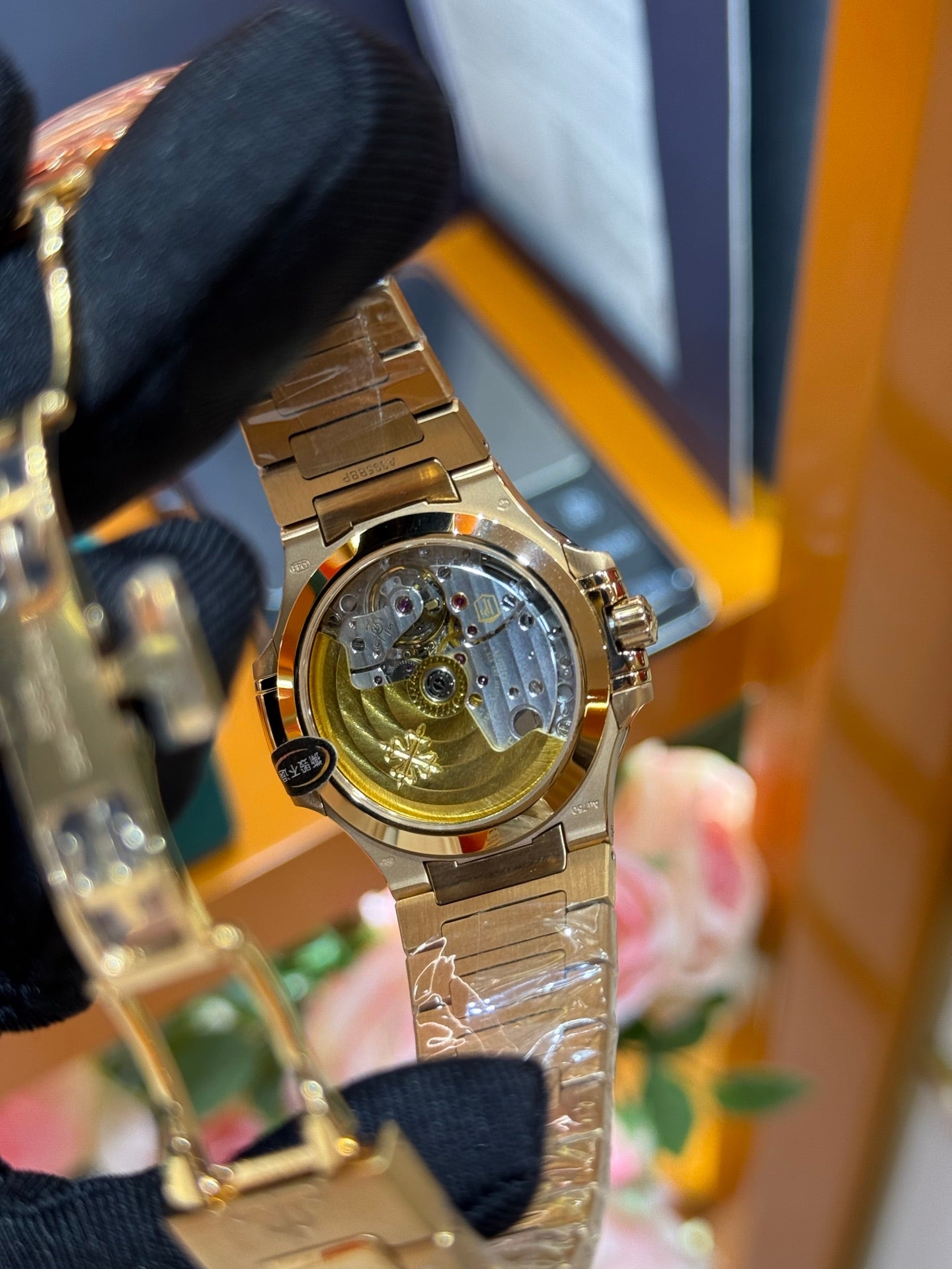 Patek Philippe Nautilus 7118/1200R Rose Gold Diamond Bezel