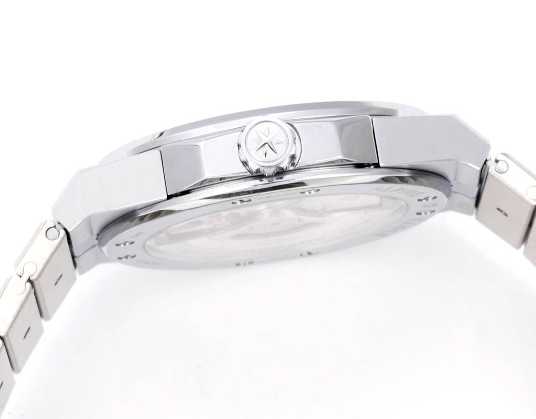 Chopard Alpine Eagle – Diamond and Emerald-Set Bezel Luxury Watch