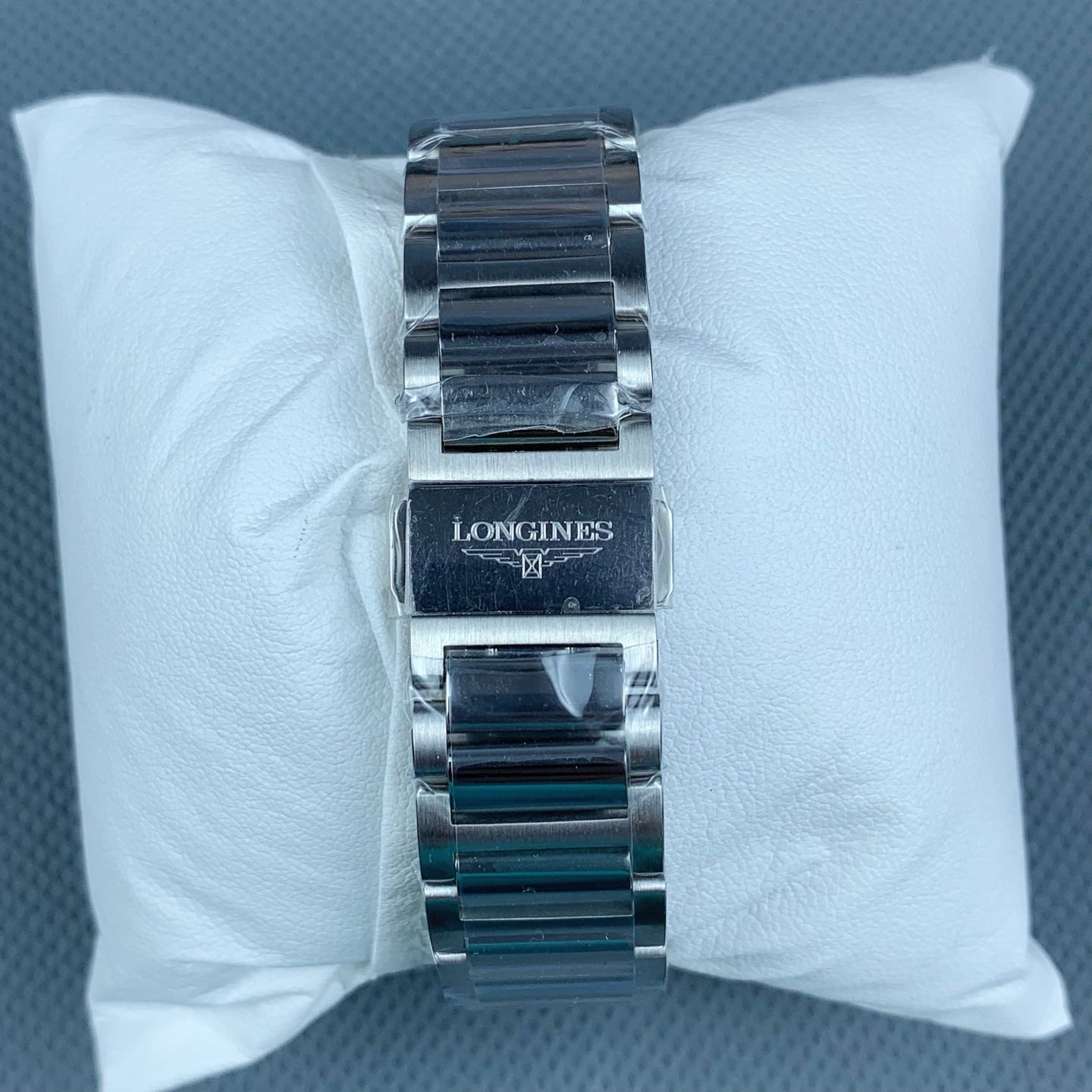 Longines Conquest Men’s Automatic Watch with Green Dial & Stainless Steel Bracelet