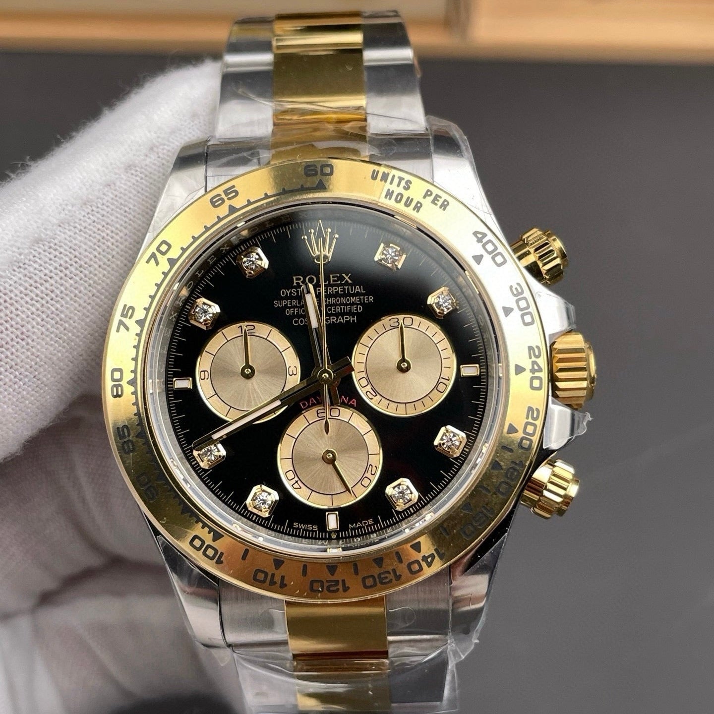 Rolex Cosmograph Daytona 126503 with Black Diamond Dial in Oystersteel & Yellow Gold