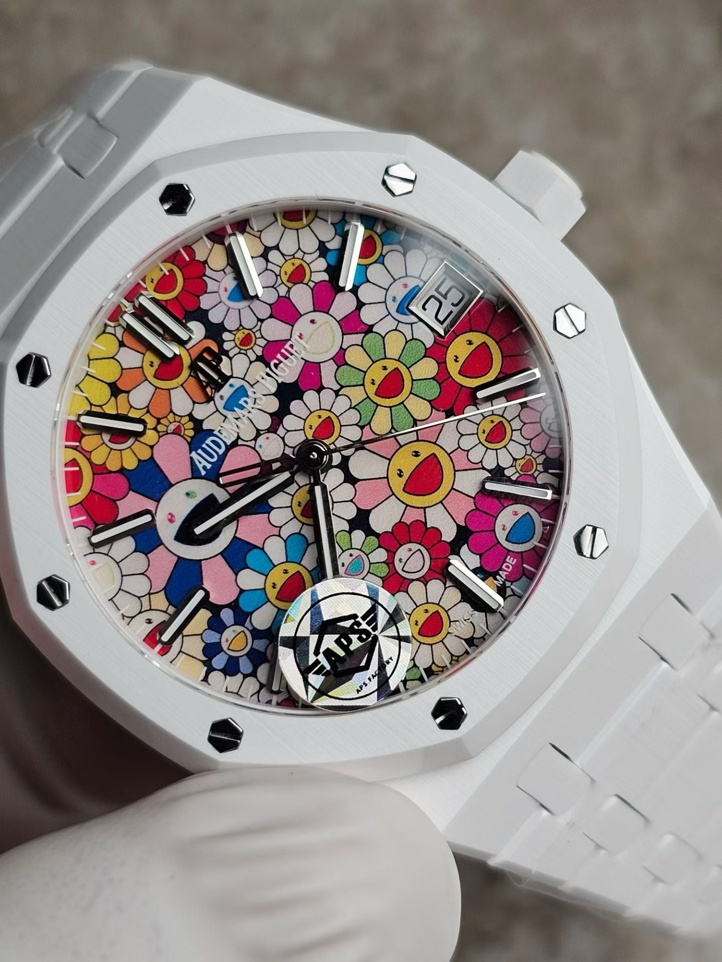Audemars Piguet Royal Oak x Takashi Murakami – White Ceramic, Colorful Smiling Flower Dial
