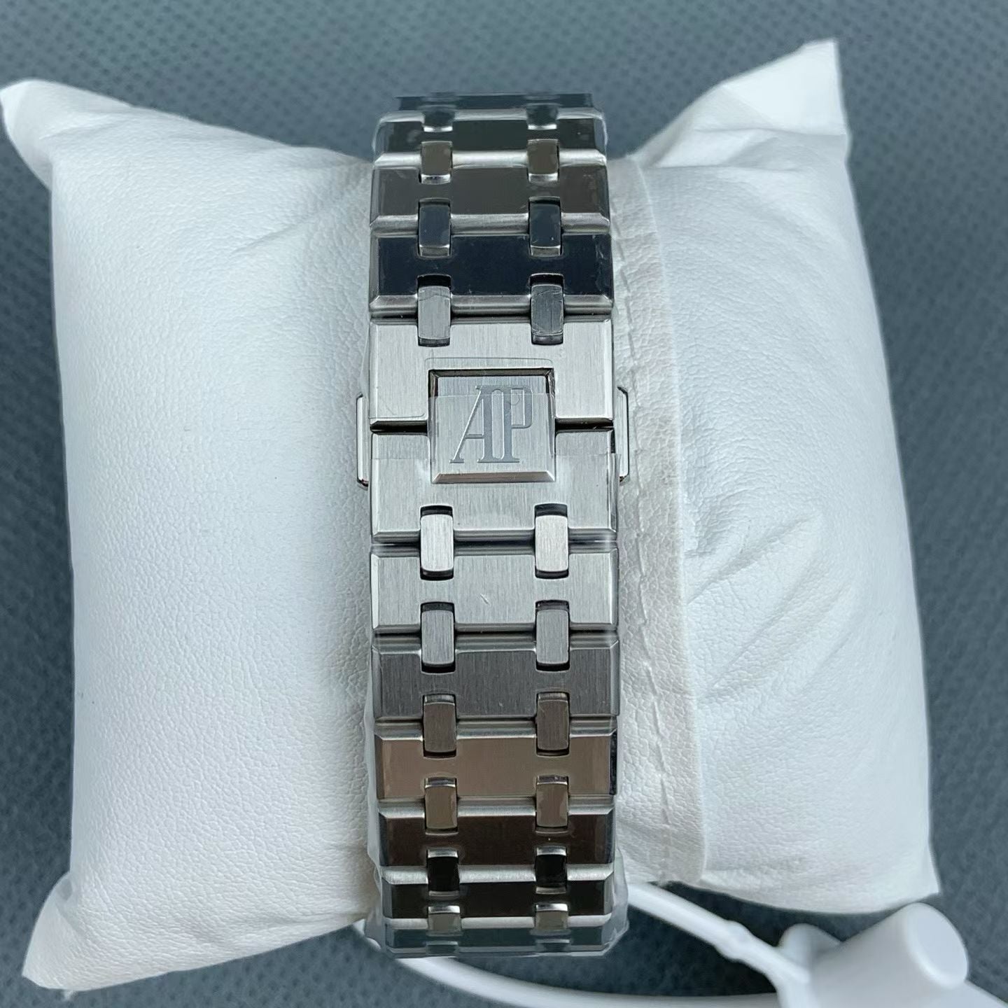 Audemars Piguet Royal Oak Selfwinding Flying Tourbillon – 41mm Luxury Timepiece